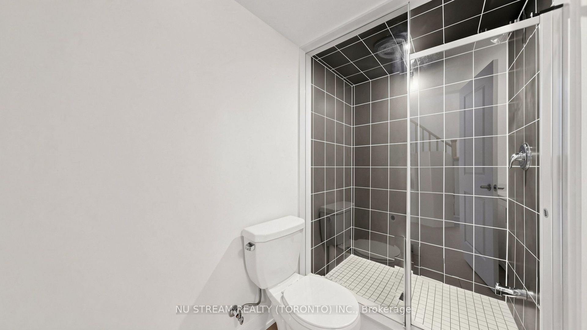 72 Ingersoll Lane Property Photo 7