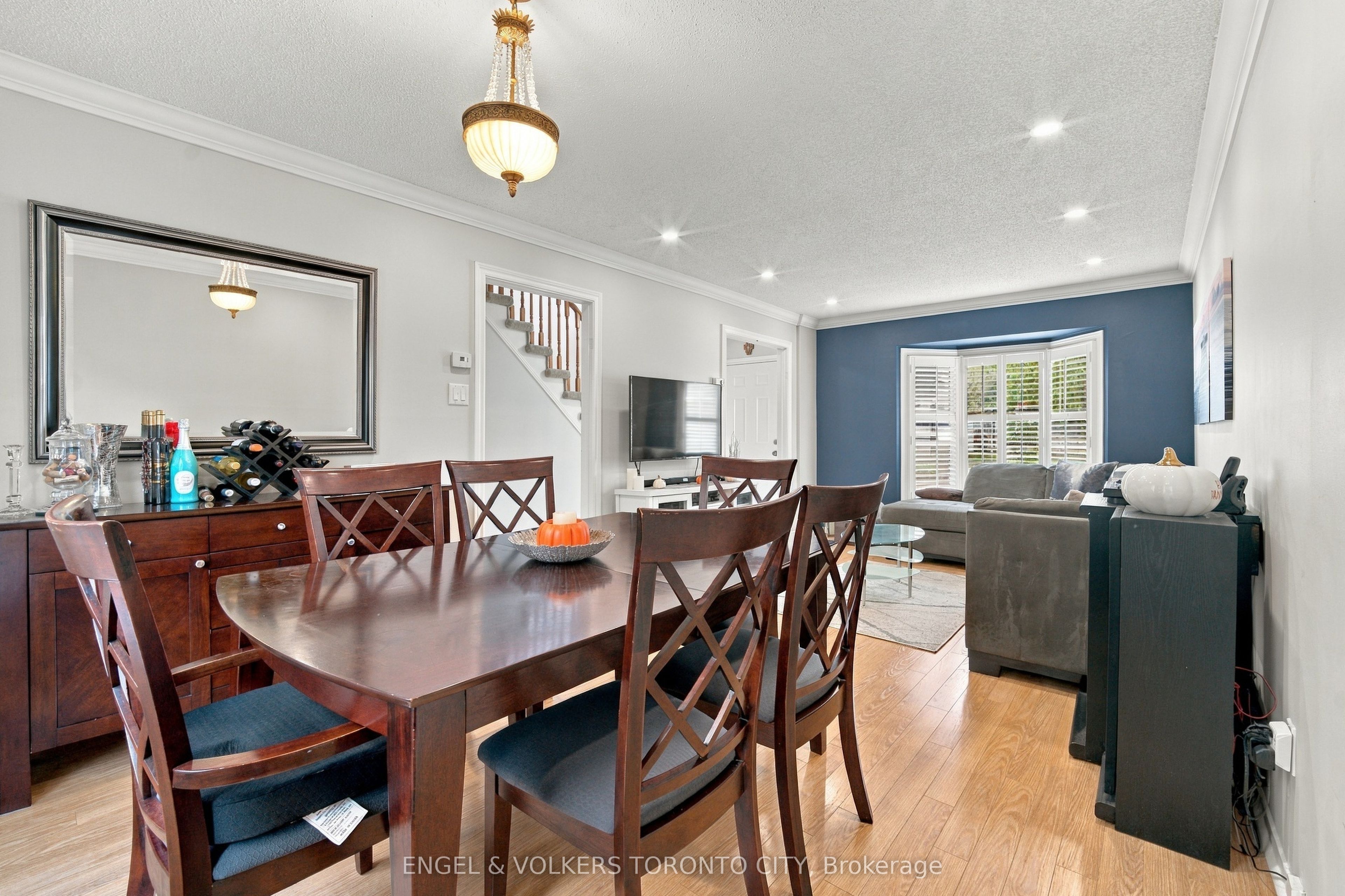 148 Aurora Heights Drive Property Photo 15
