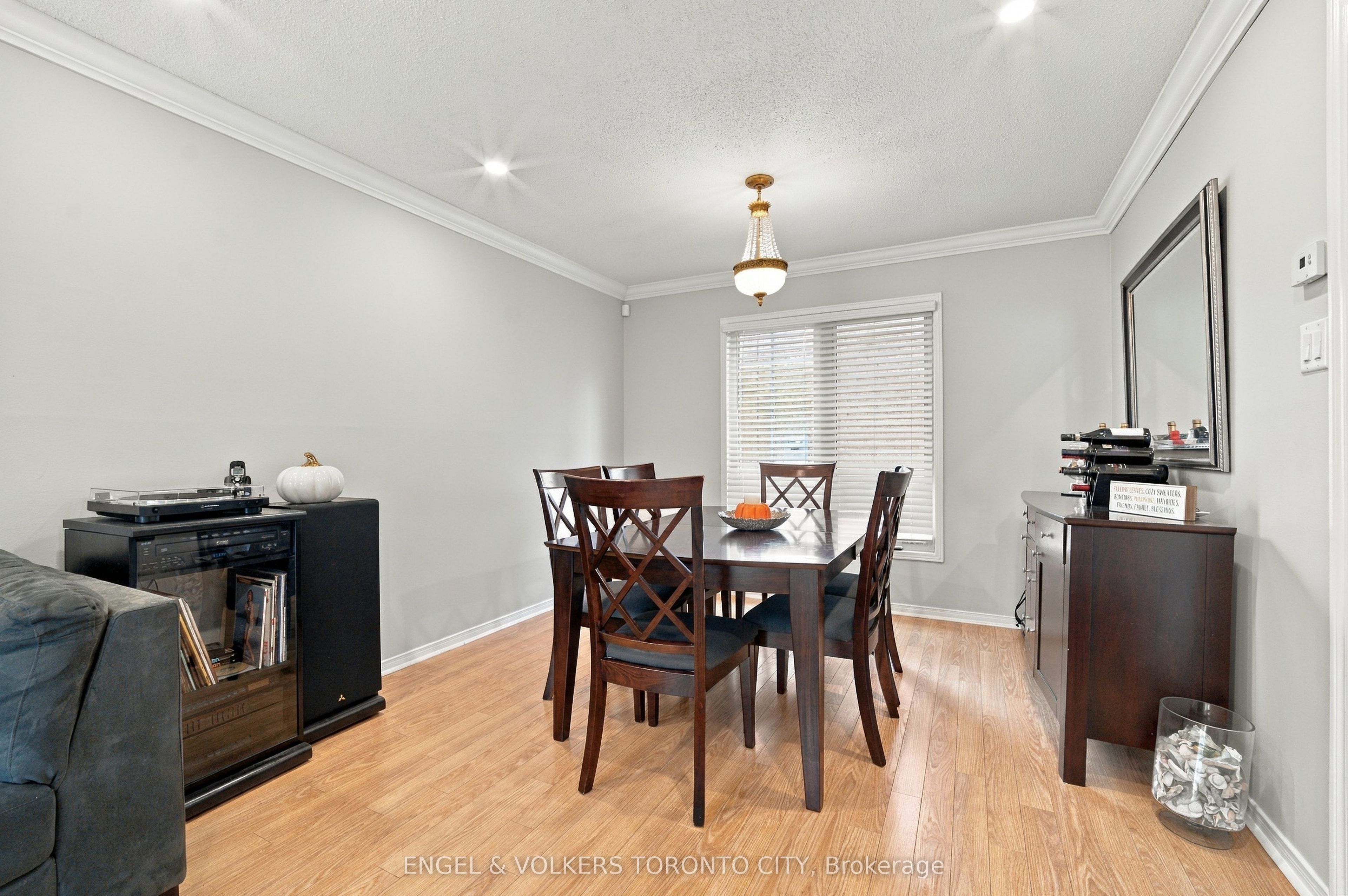 148 Aurora Heights Drive Property Photo 16