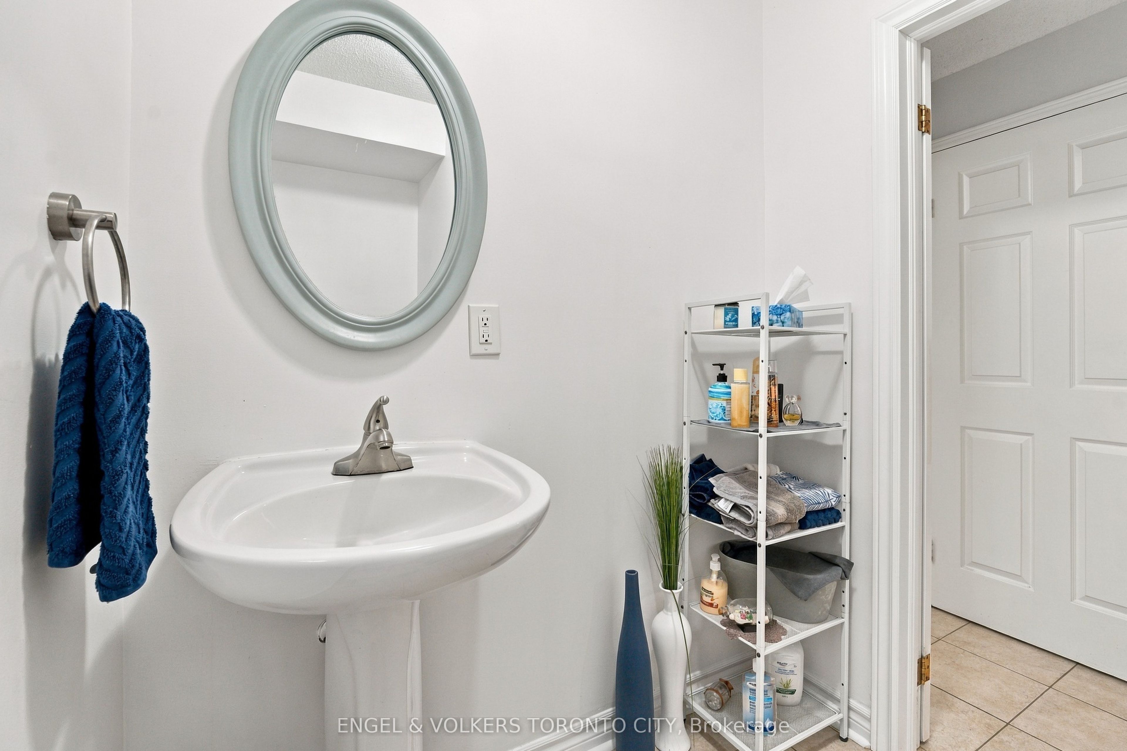 148 Aurora Heights Drive Property Photo 19