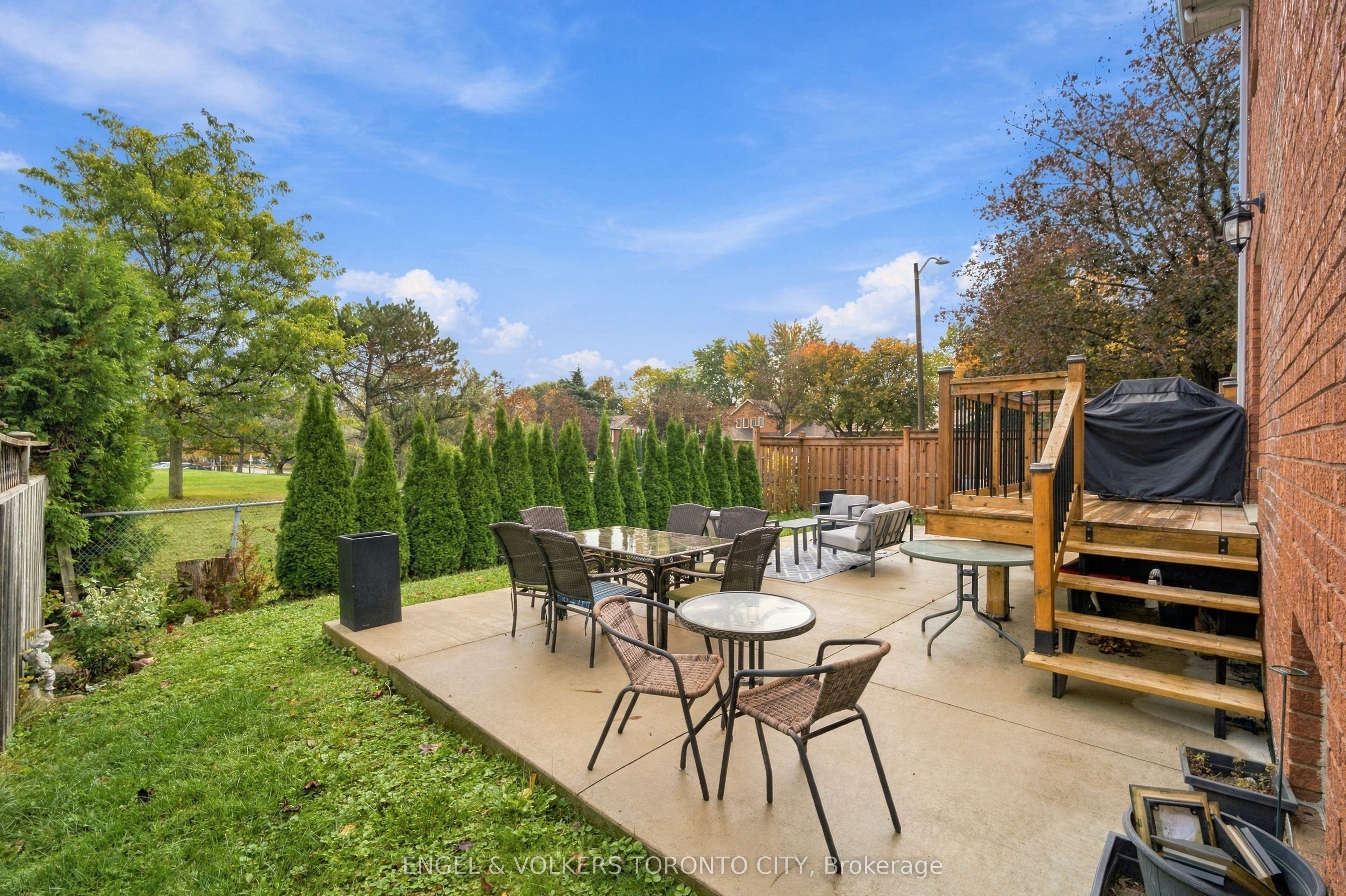148 Aurora Heights Drive Property Photo 45