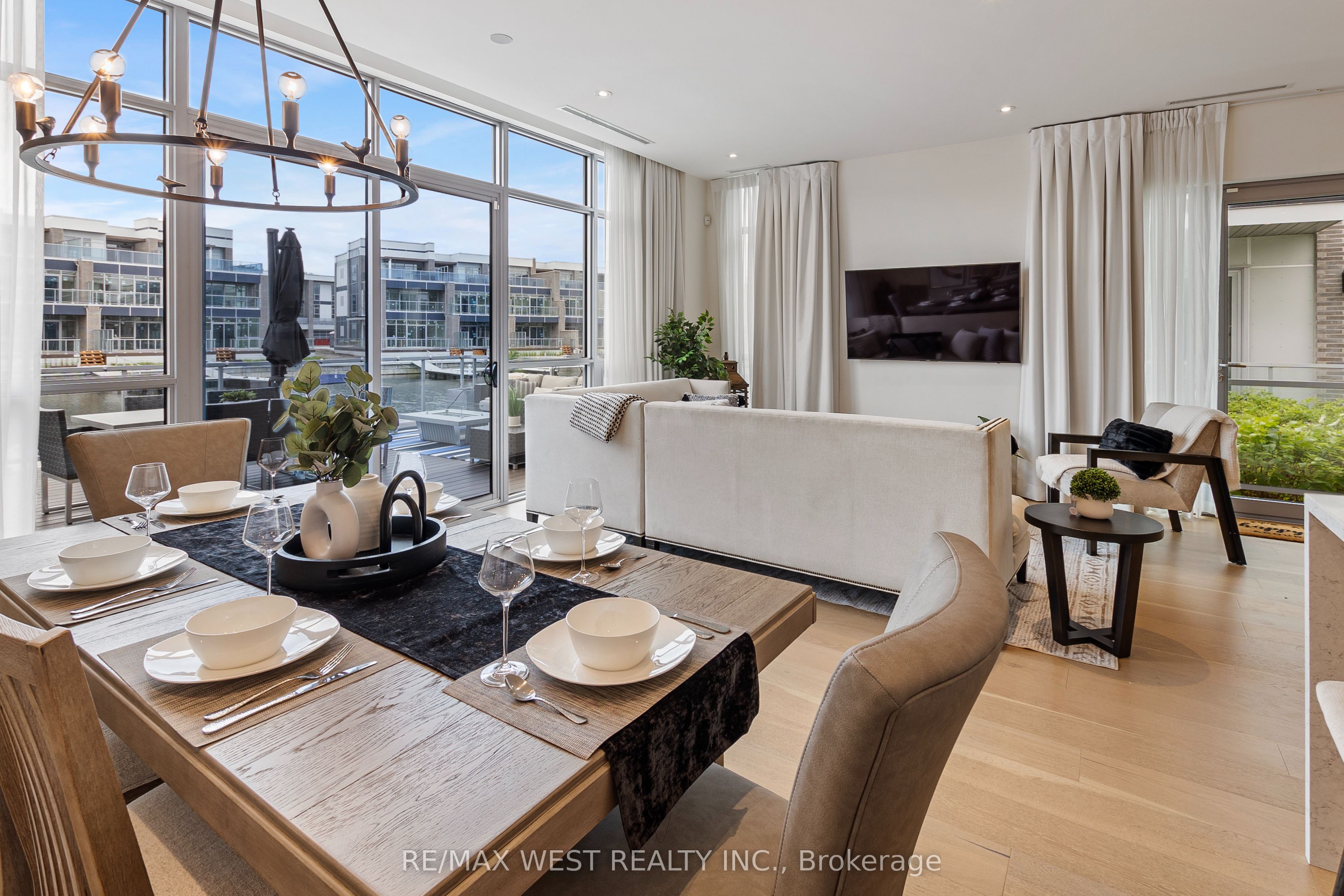 3657 Ferretti Court Property Photo 9