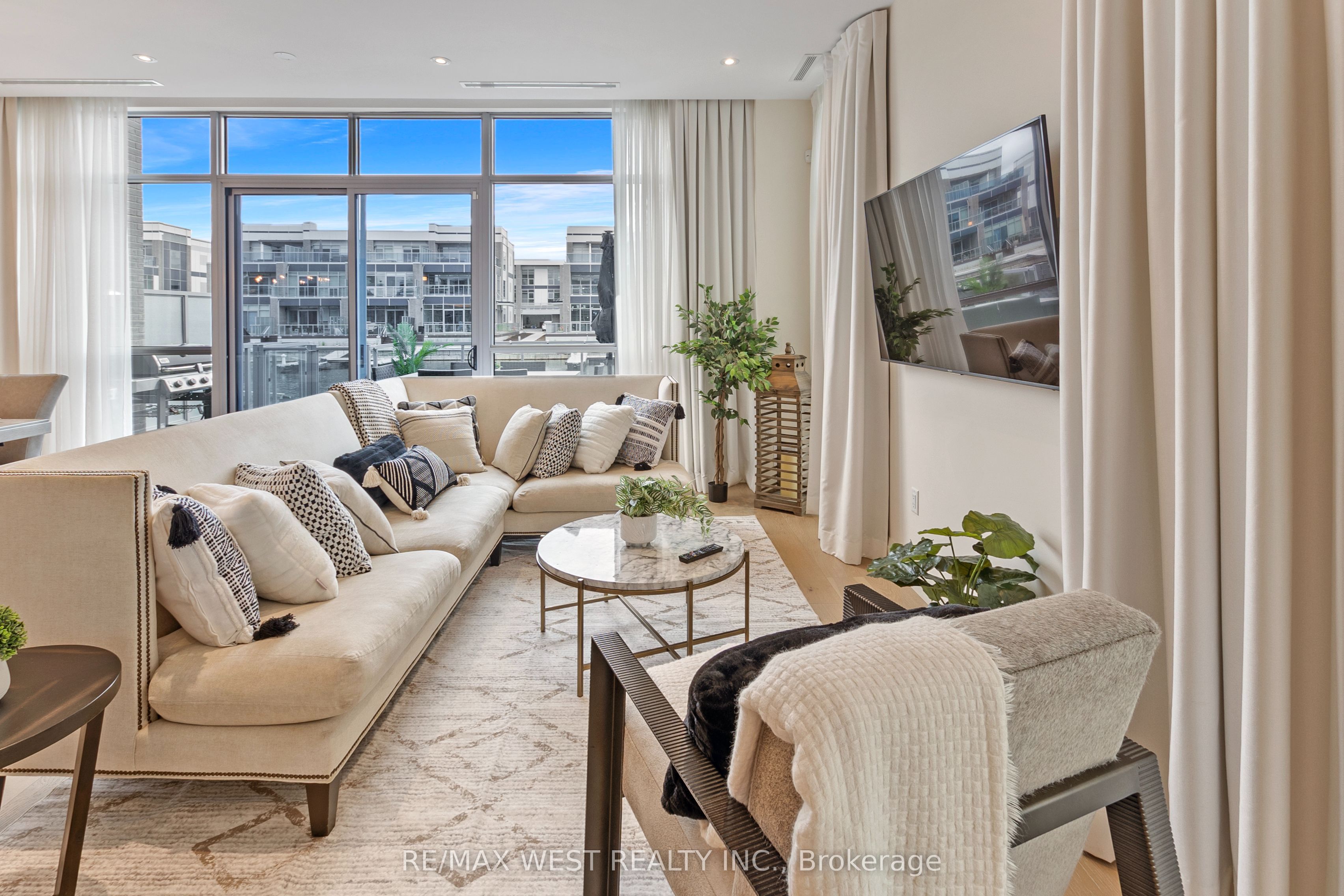 3657 Ferretti Court Property Photo 11