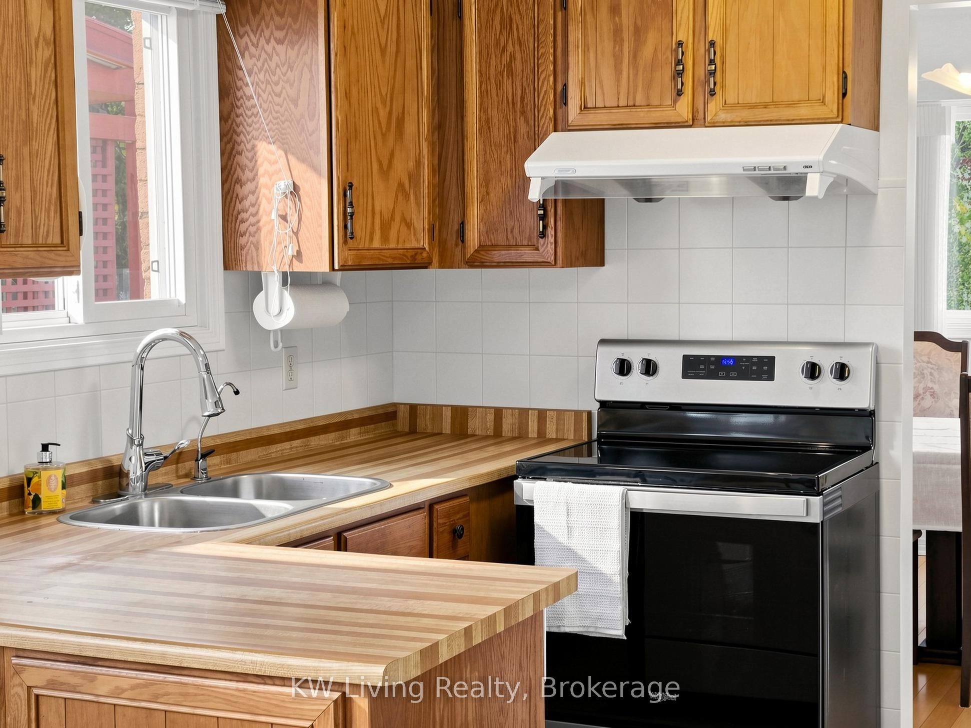 14 Burwell Crescent Property Photo 9