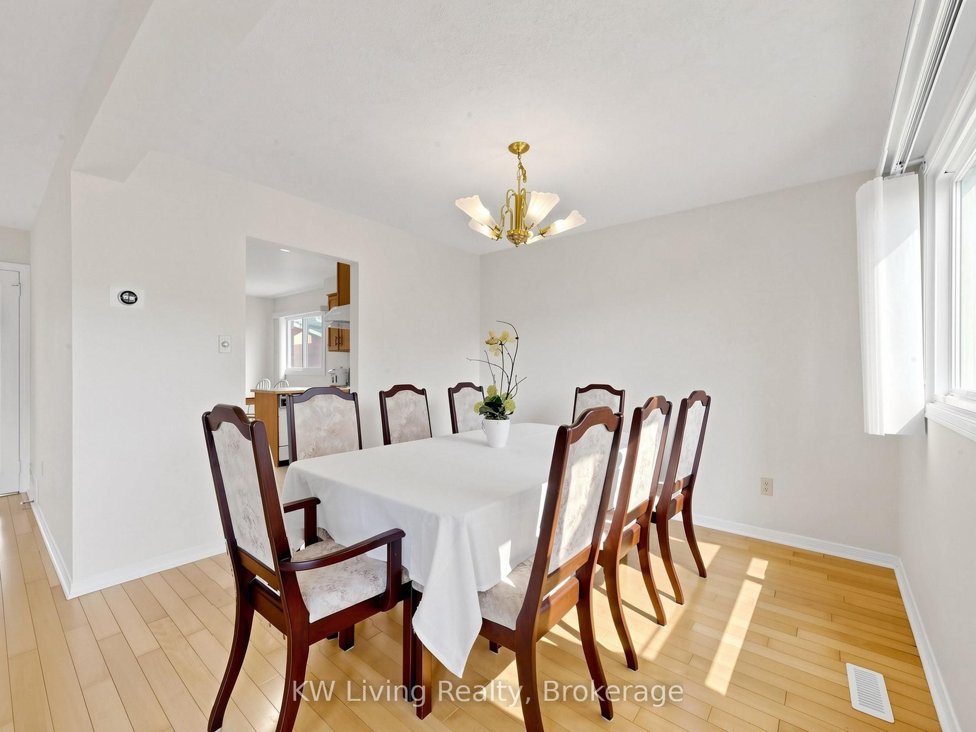 14 Burwell Crescent Property Photo 11