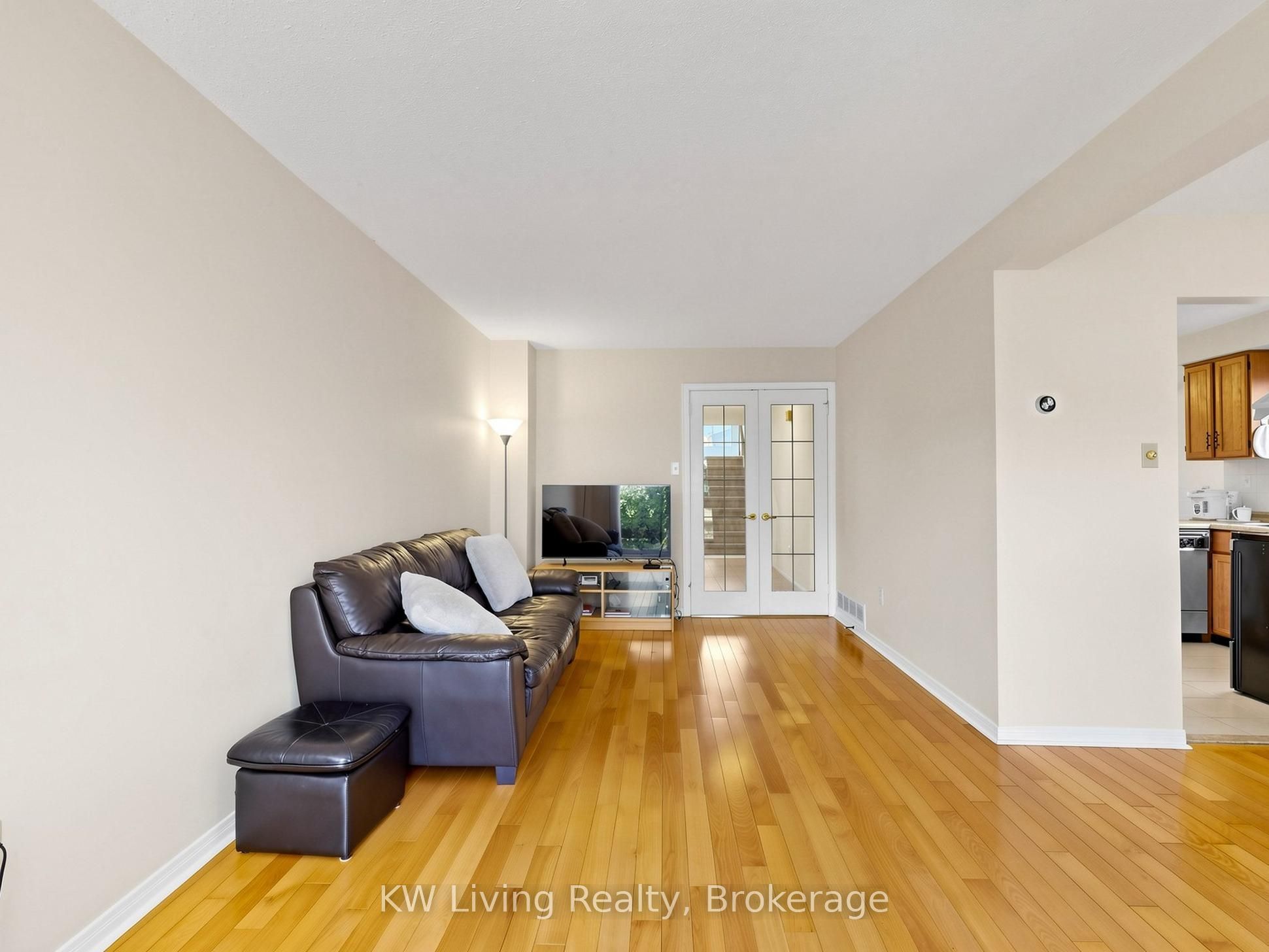 14 Burwell Crescent Property Photo 15