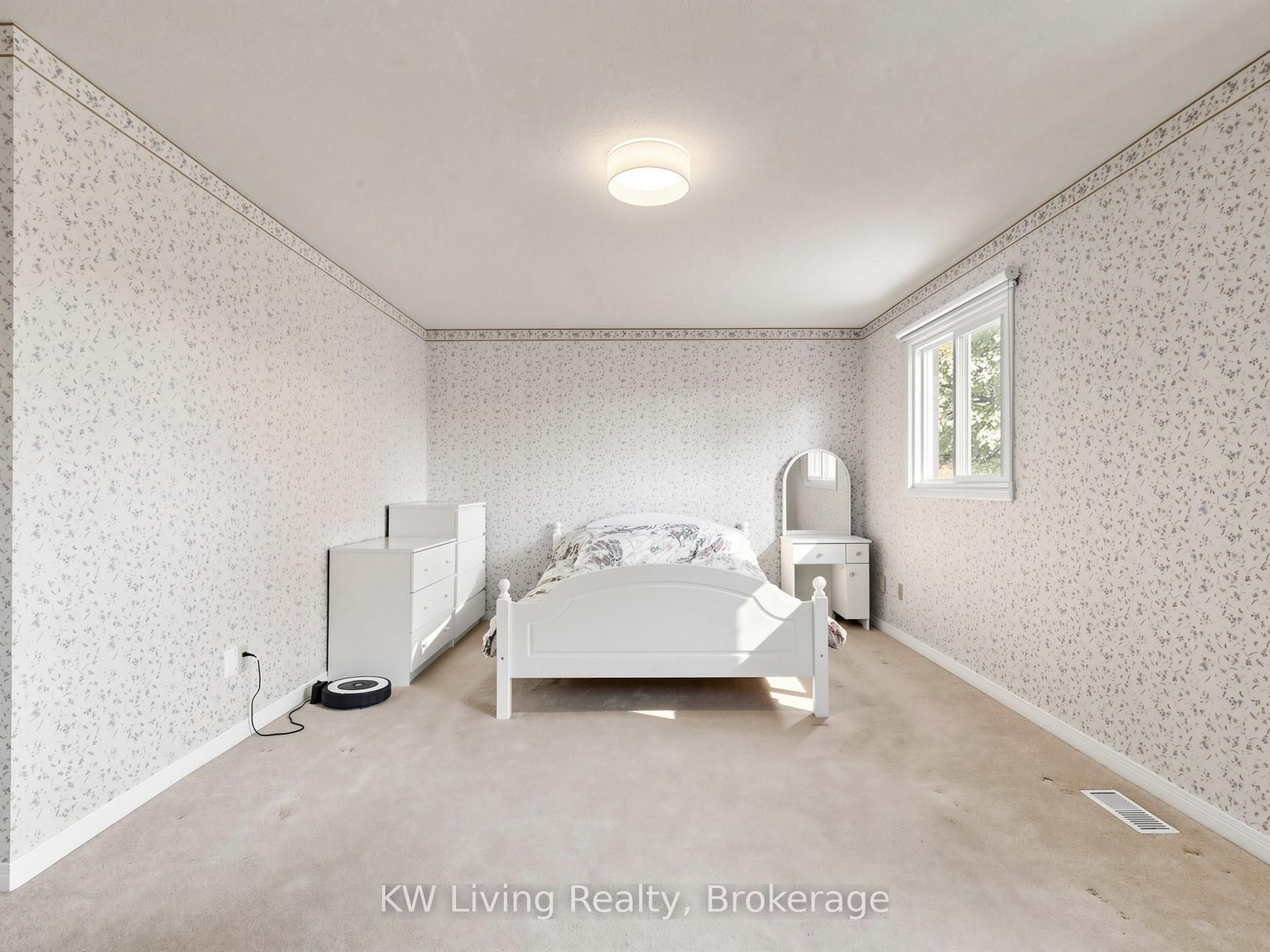 14 Burwell Crescent Property Photo 21