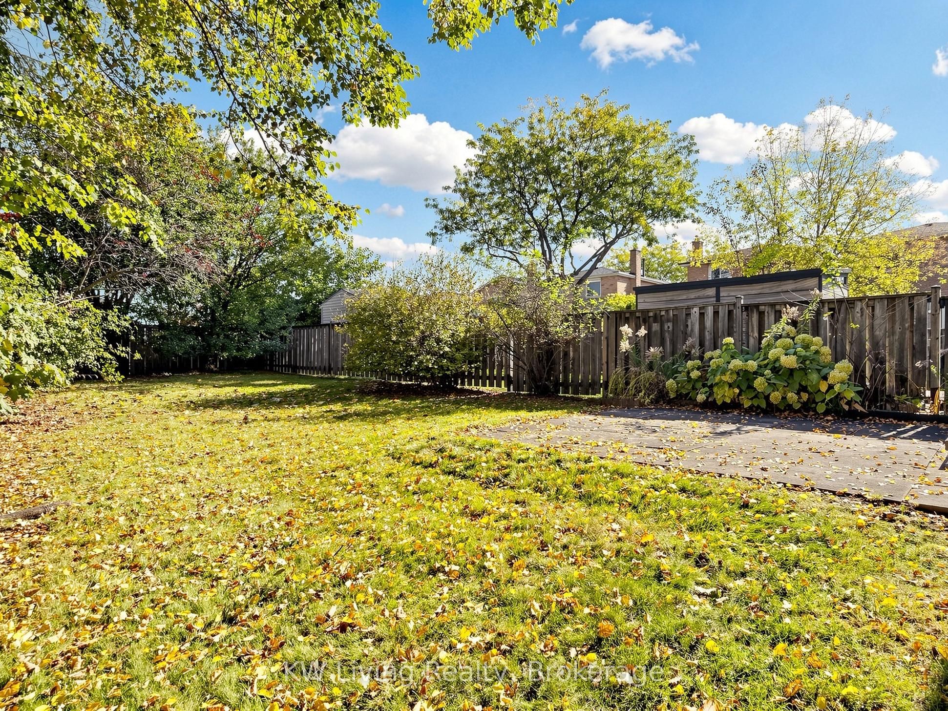 14 Burwell Crescent Property Photo 40