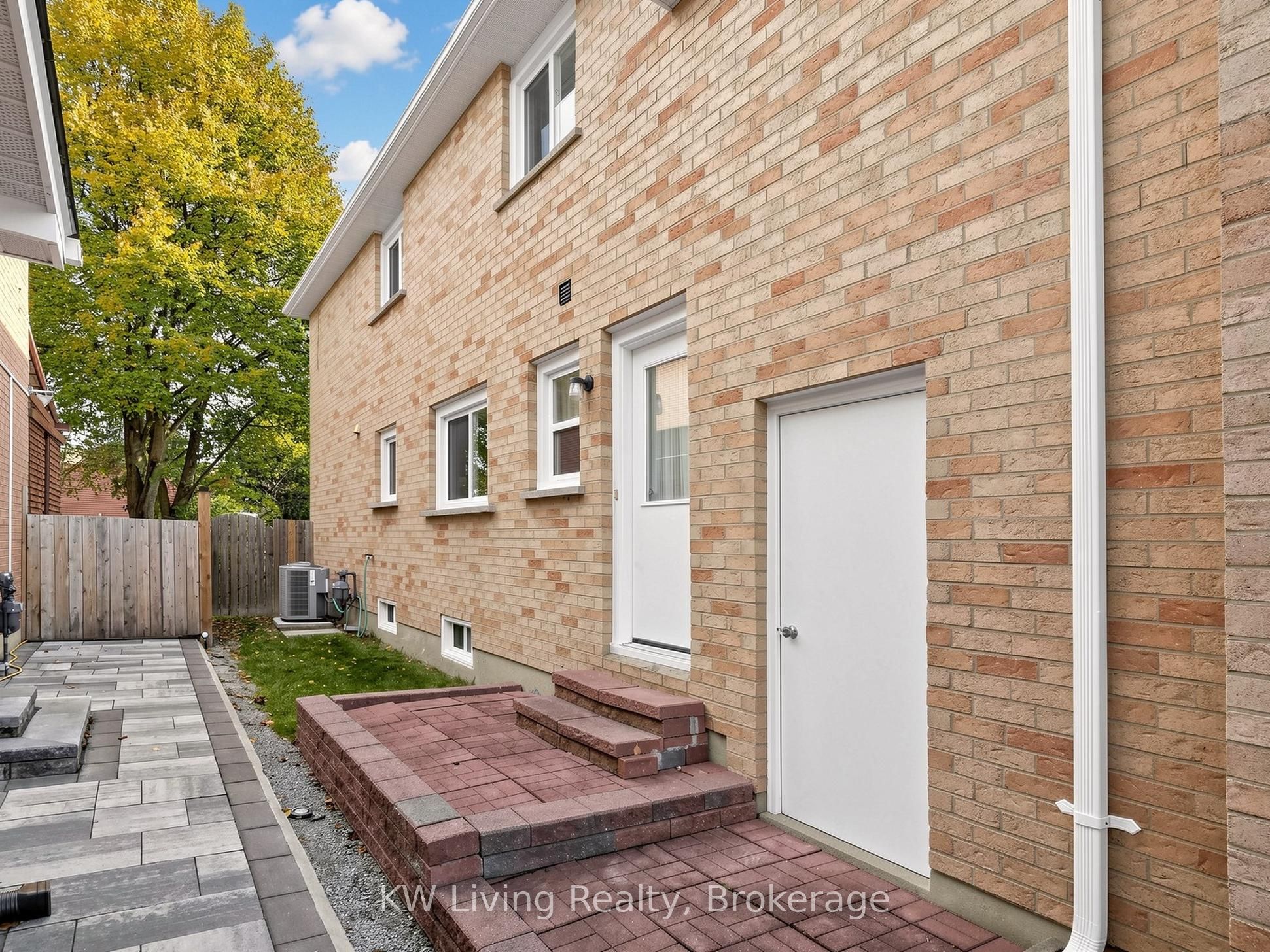 14 Burwell Crescent Property Photo 44