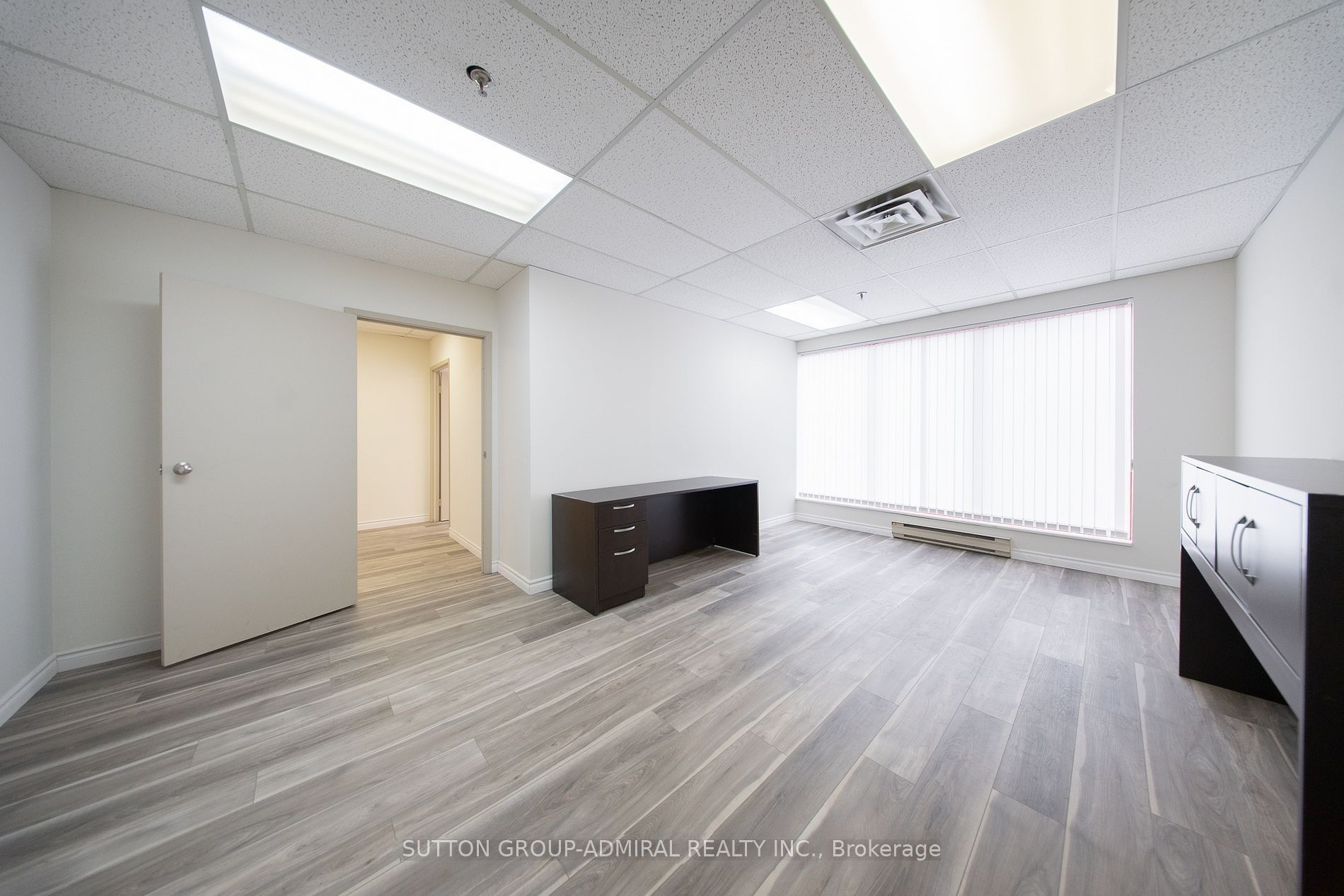 65 Woodstream Boulevard 16 - Upper Level Property Photo 14