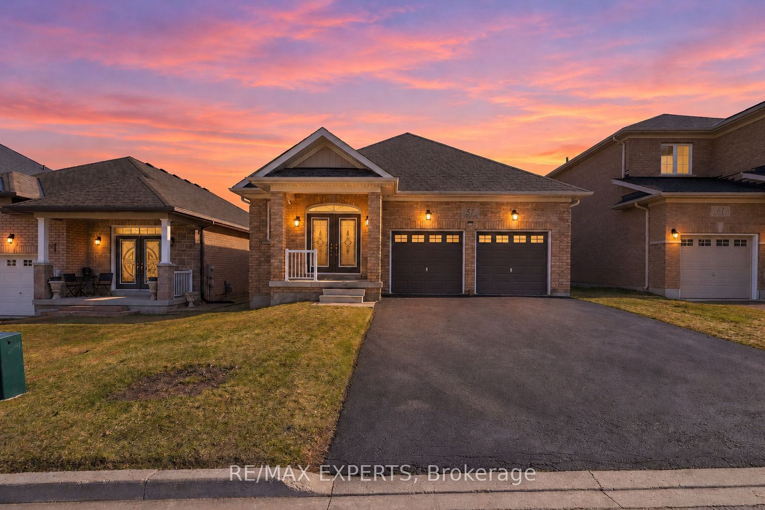 57 Hopkins Crescent N Property Photo 1