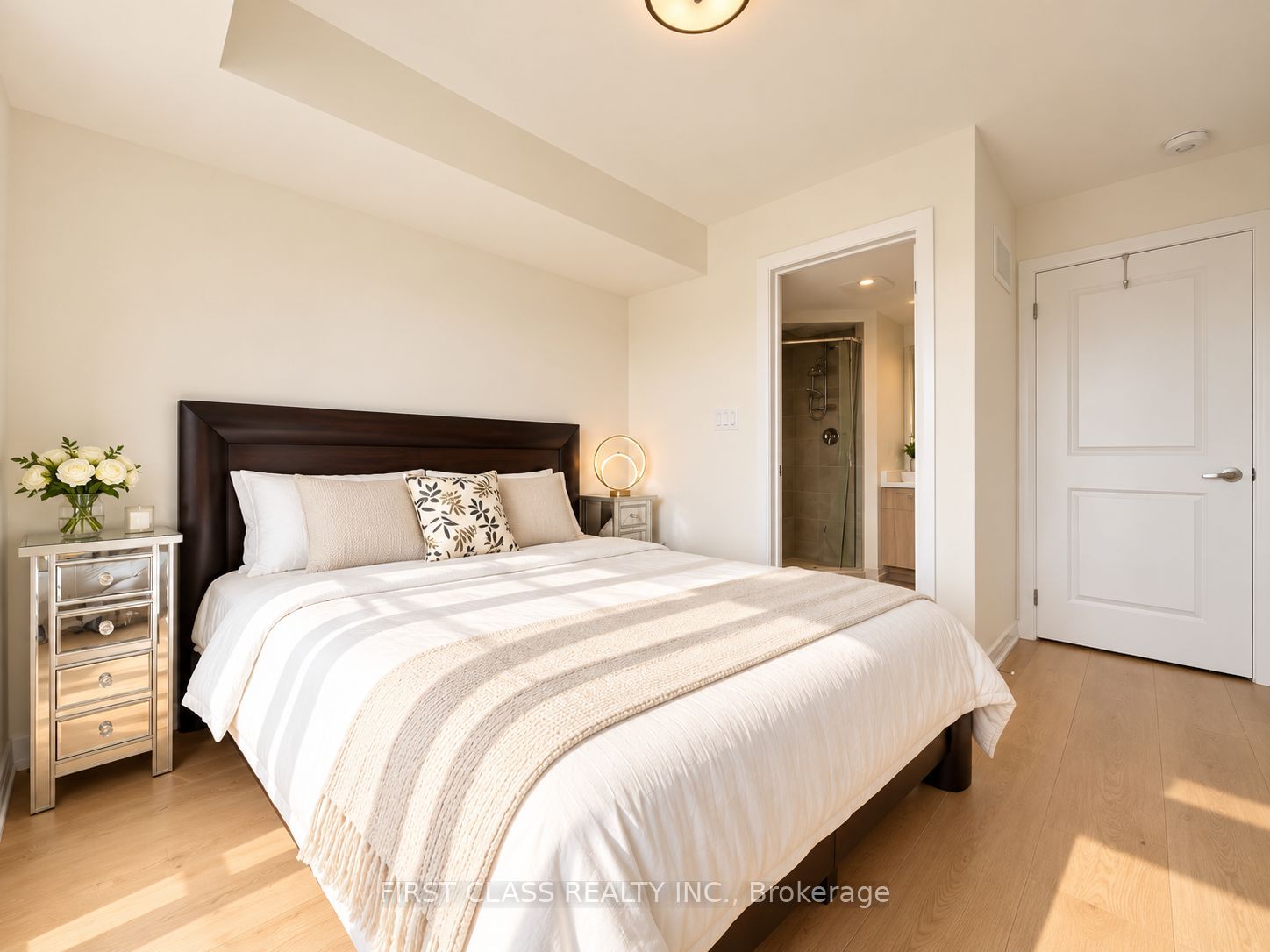 11423 Leslie Street Property Photo 16