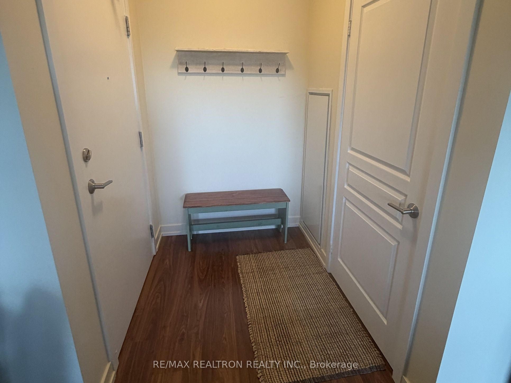555 William Graham Drive 343 Property Photo 3