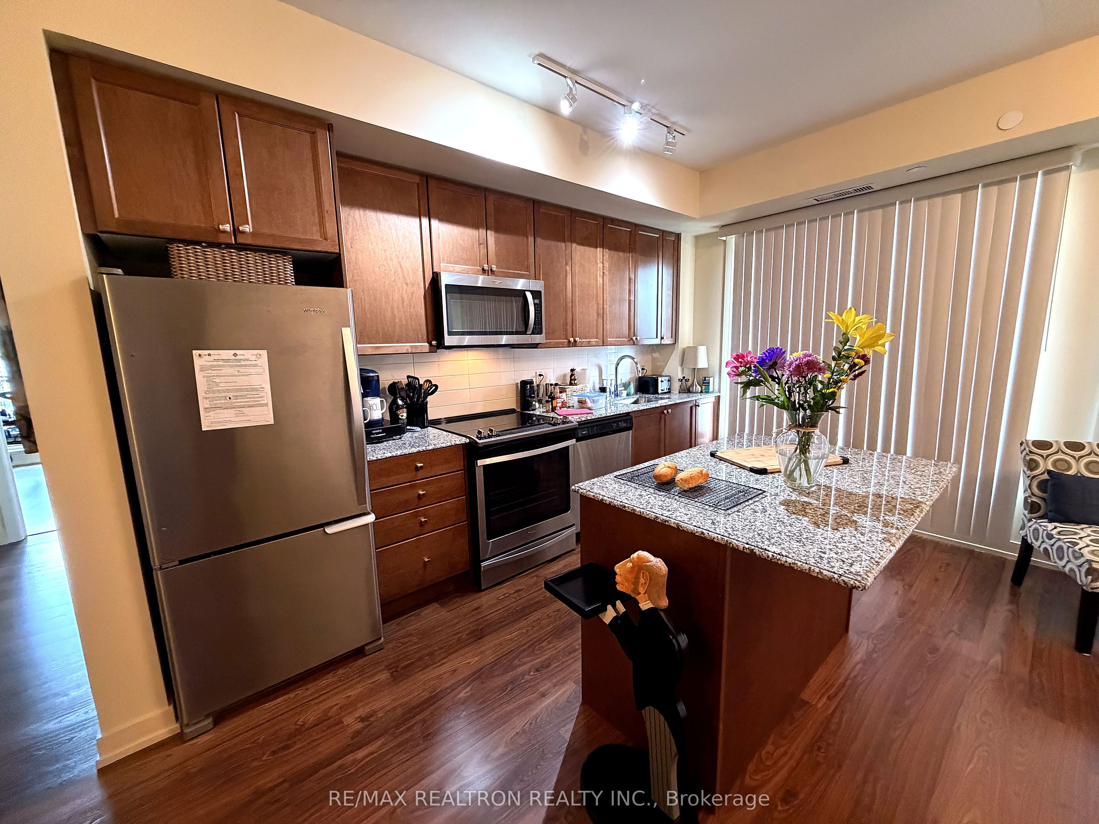 555 William Graham Drive 343 Property Photo 4