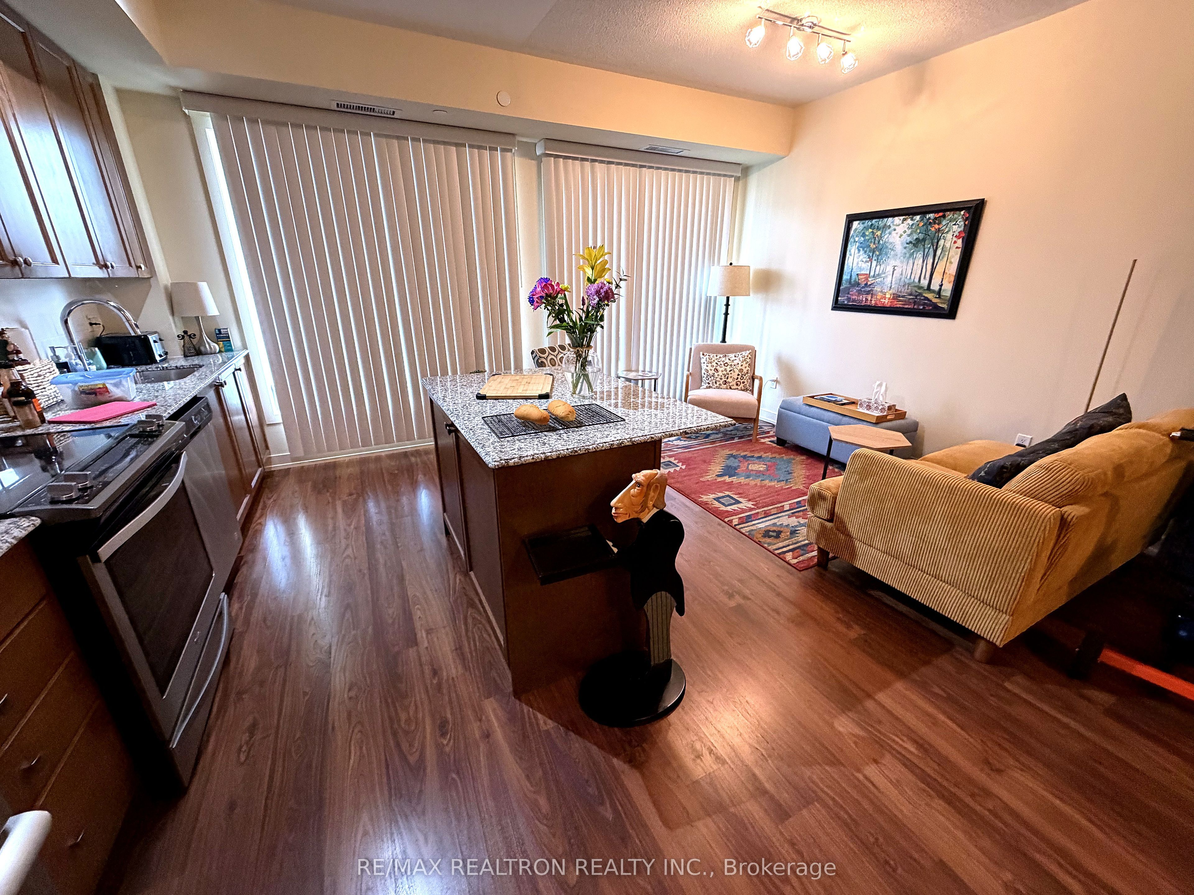 555 William Graham Drive 343 Property Photo 5