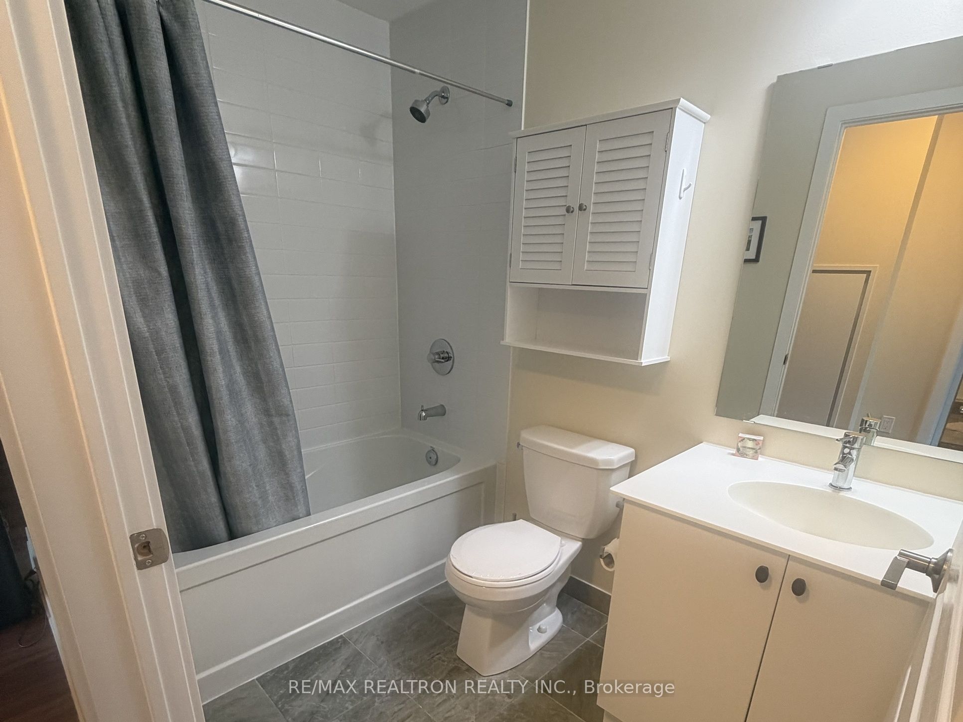 555 William Graham Drive 343 Property Photo 12