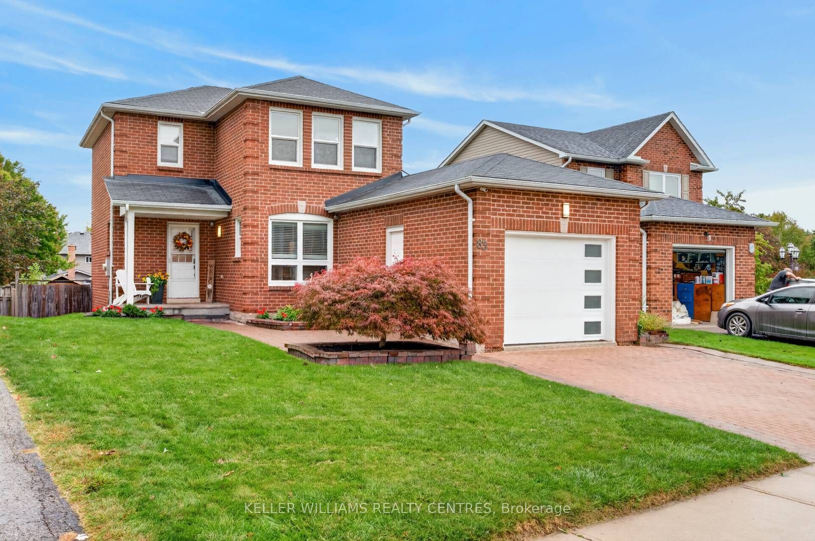 83 Natanya Boulevard Property Photo 1