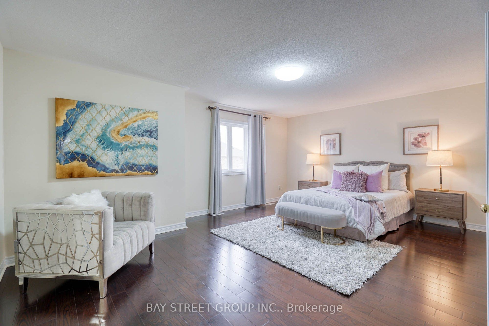 82 Prince Of Wales Drive Property Photo 18
