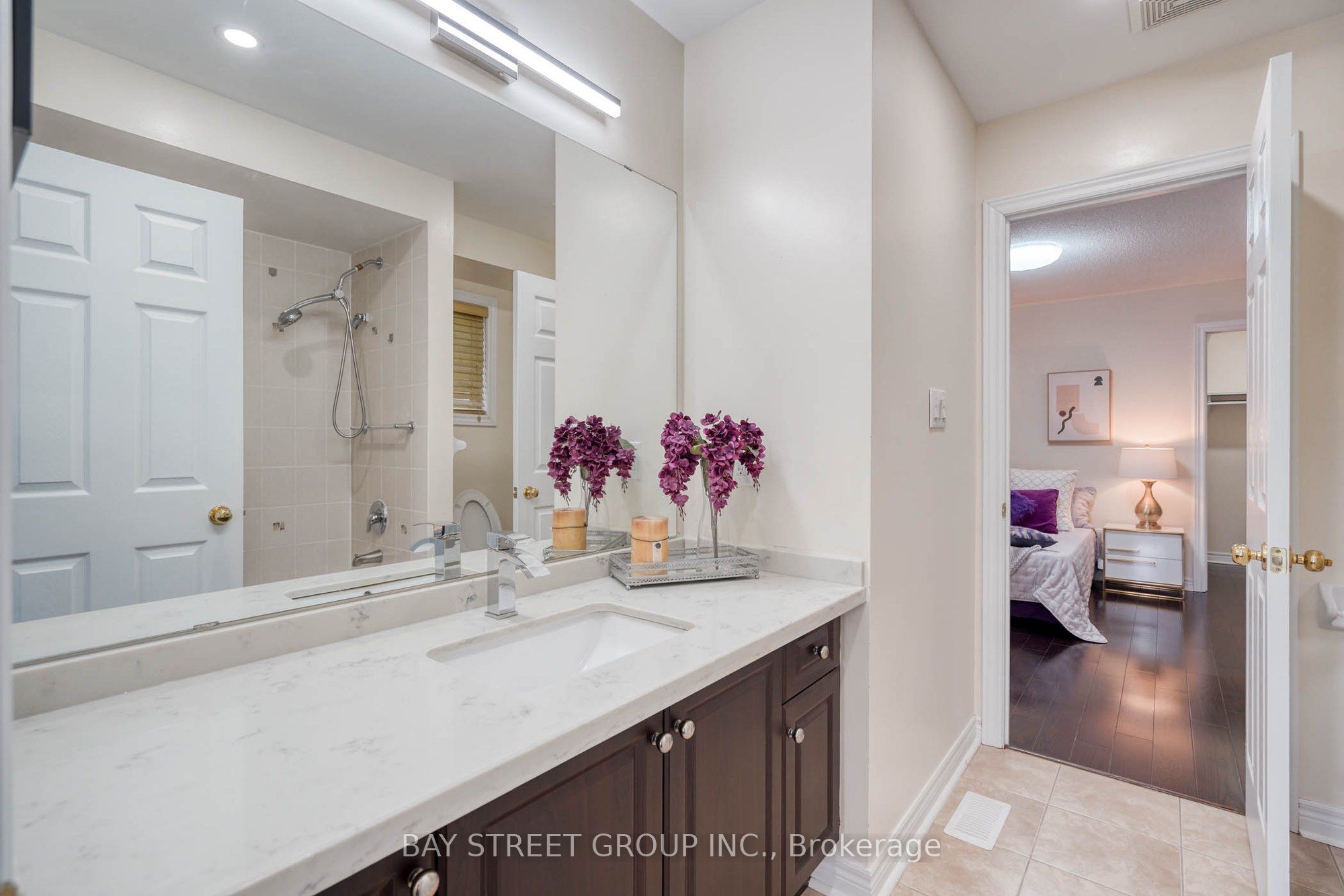 82 Prince Of Wales Drive Property Photo 30