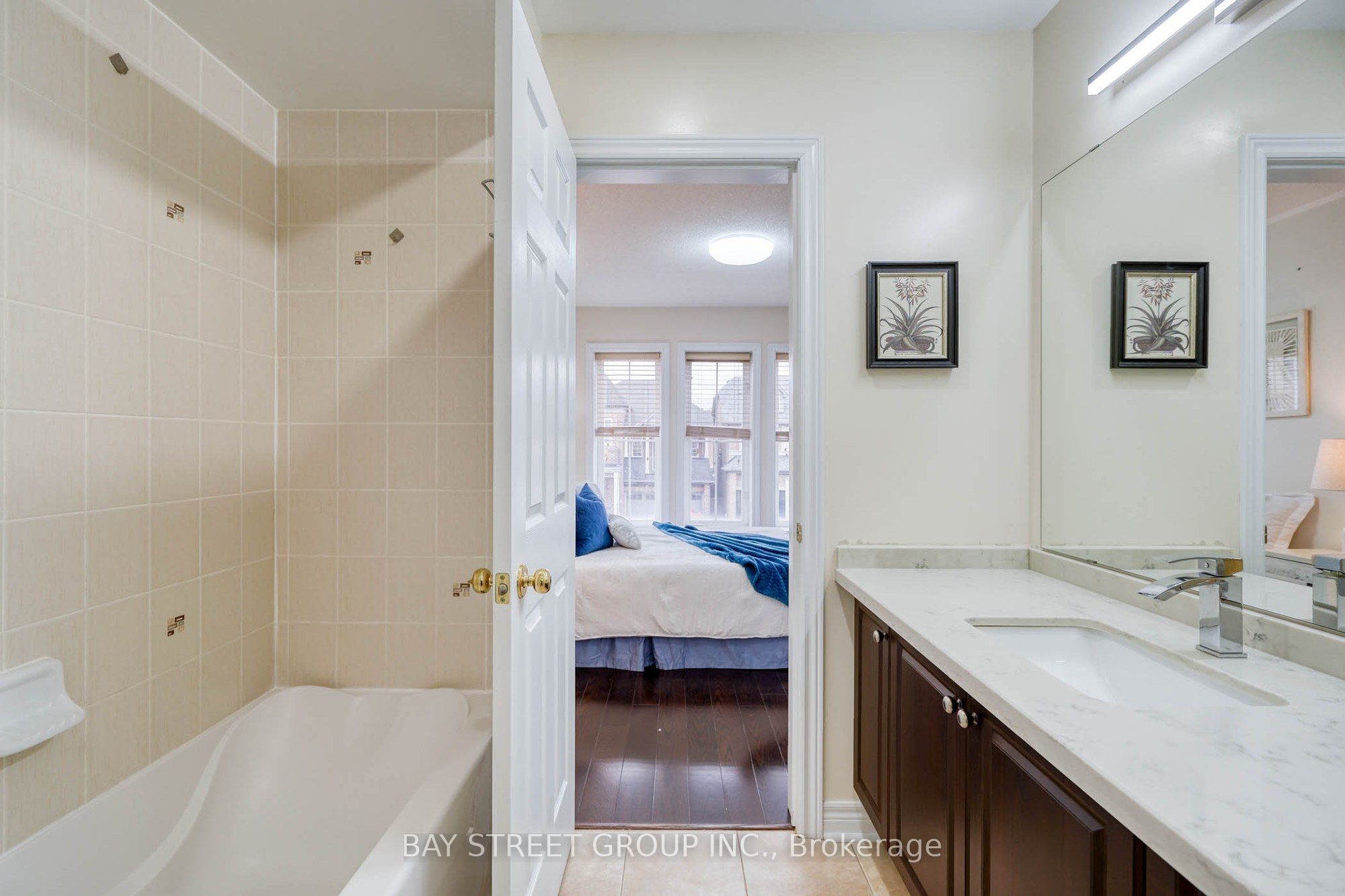 82 Prince Of Wales Drive Property Photo 31