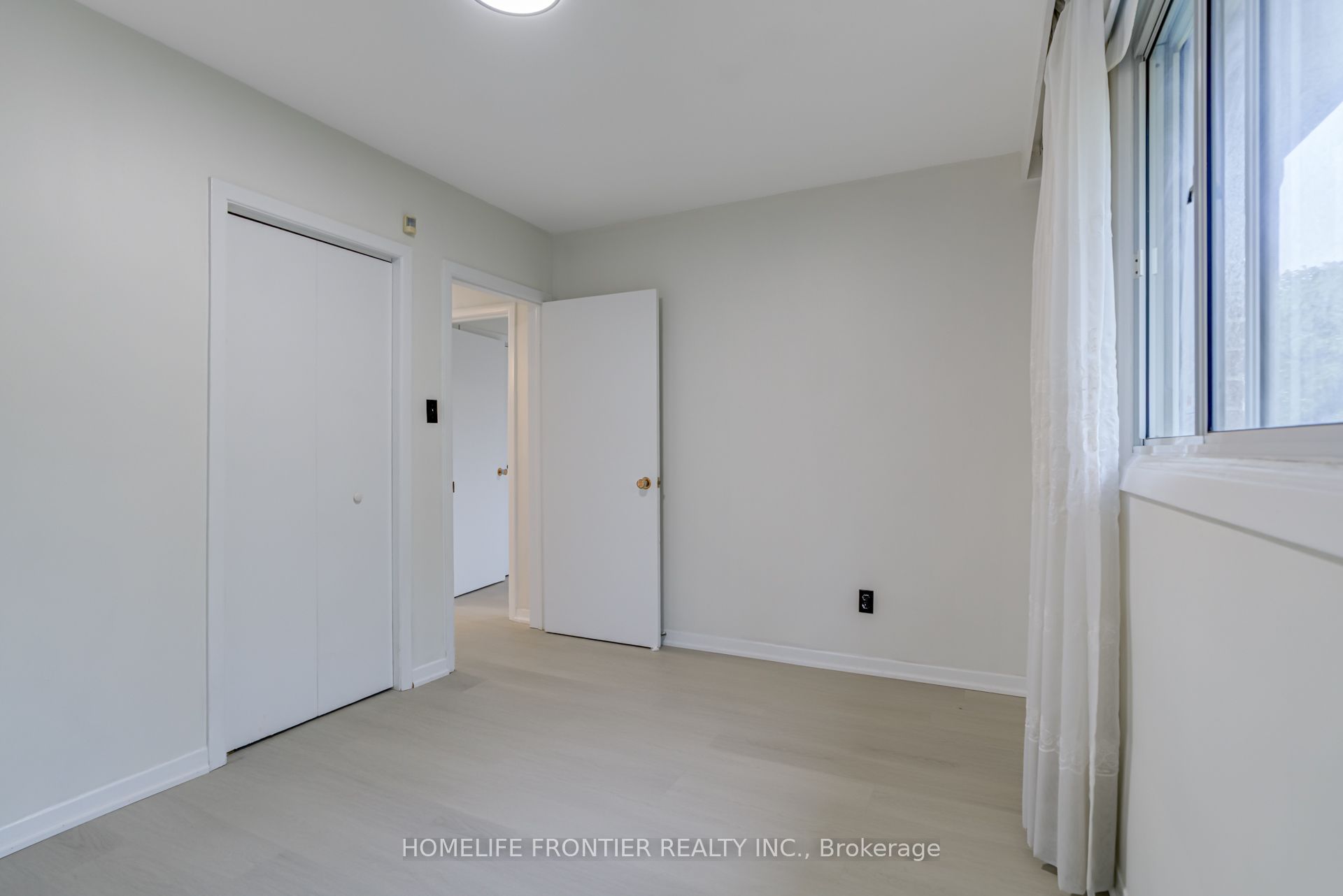 62 Clark Avenue Upper Property Photo 19