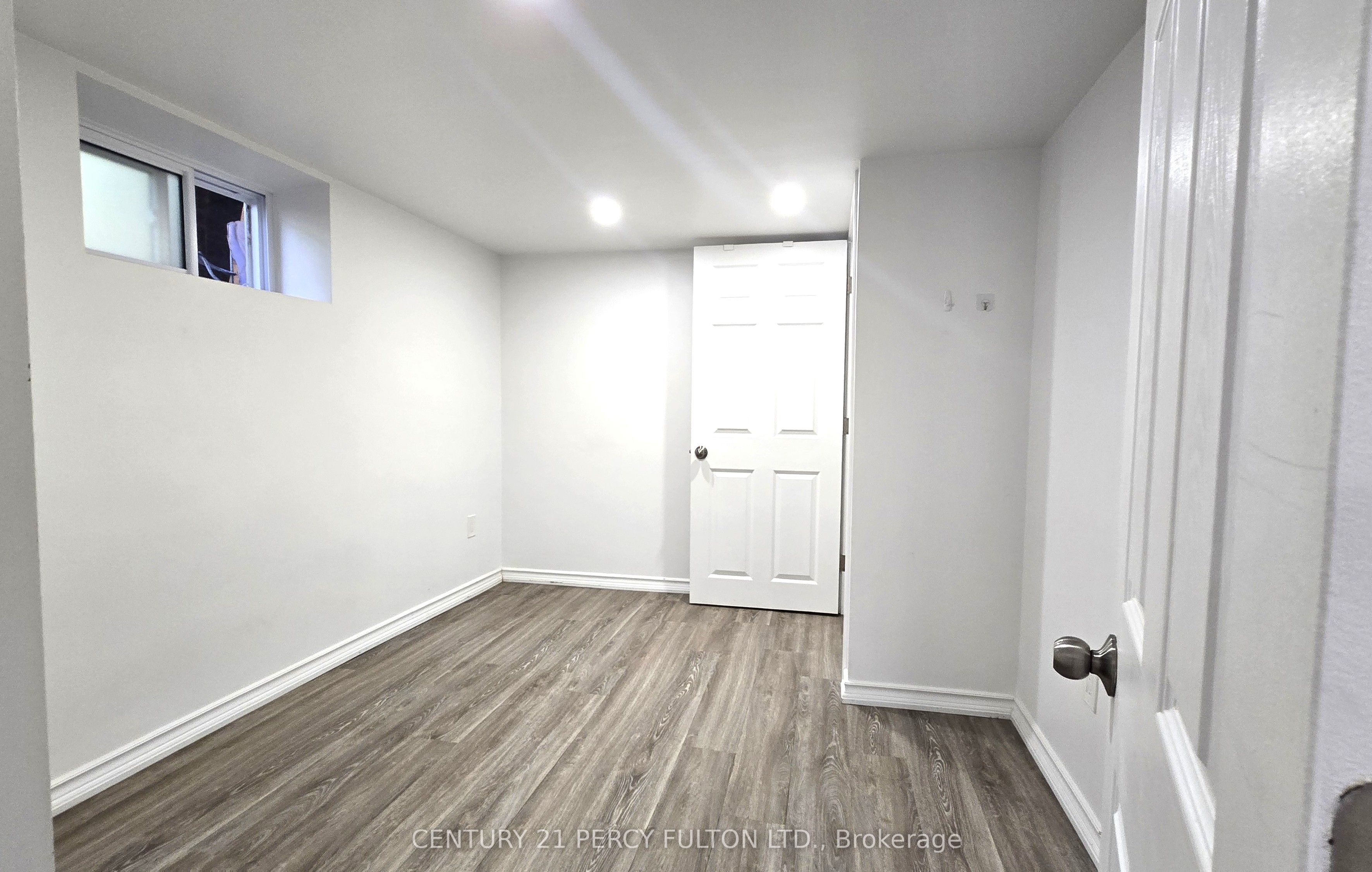 216 Taylor Mills Drive N Bsmt Property Photo 7
