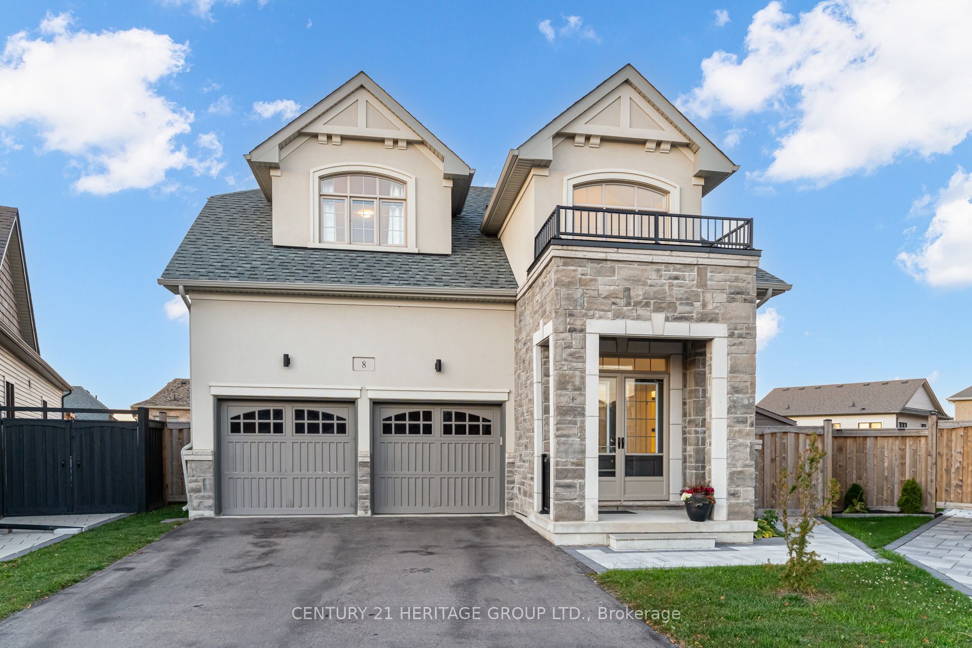 8 Pietrowski Drive Property Photo 2