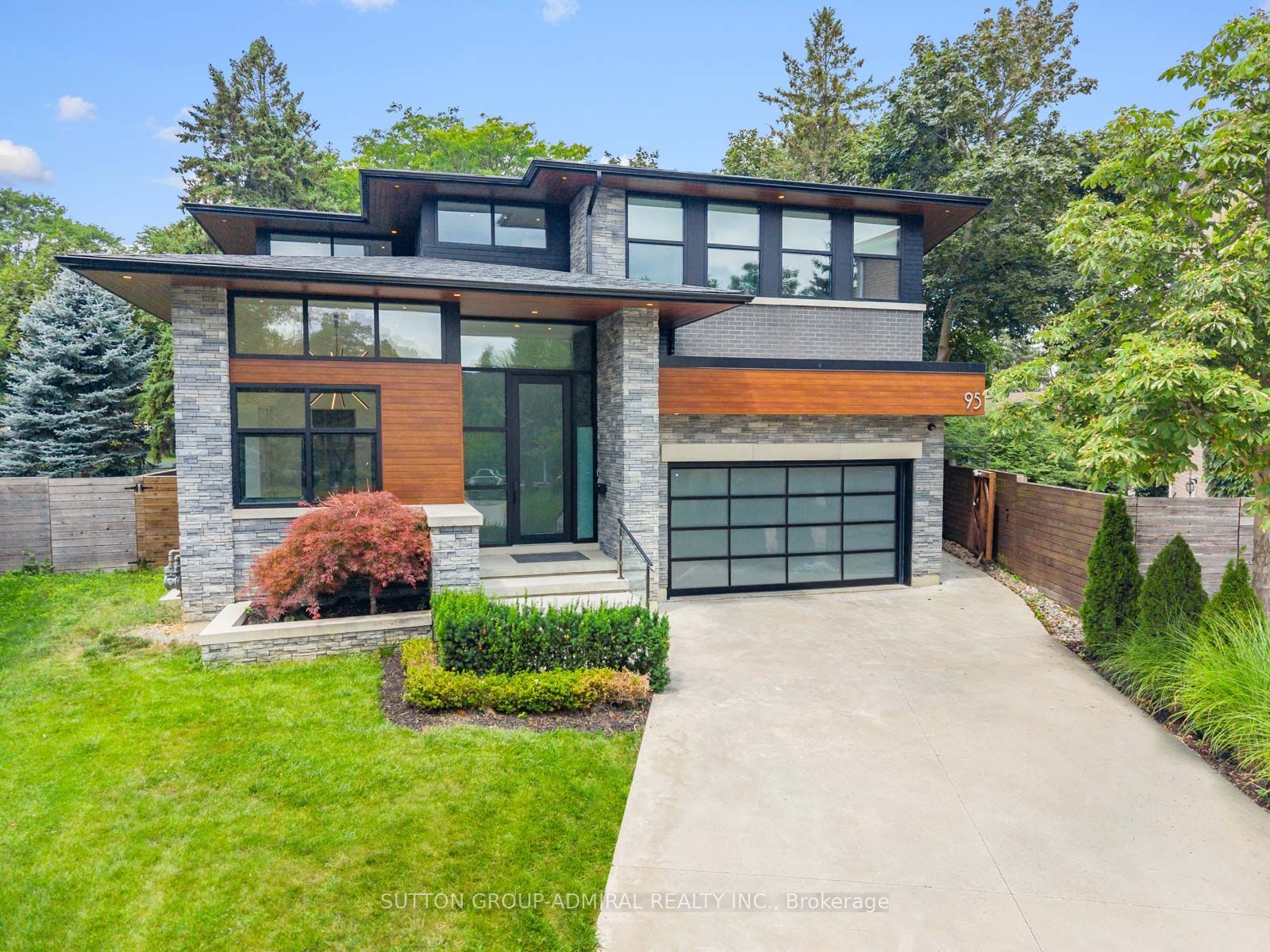 95 Penstock Court Property Photo 1