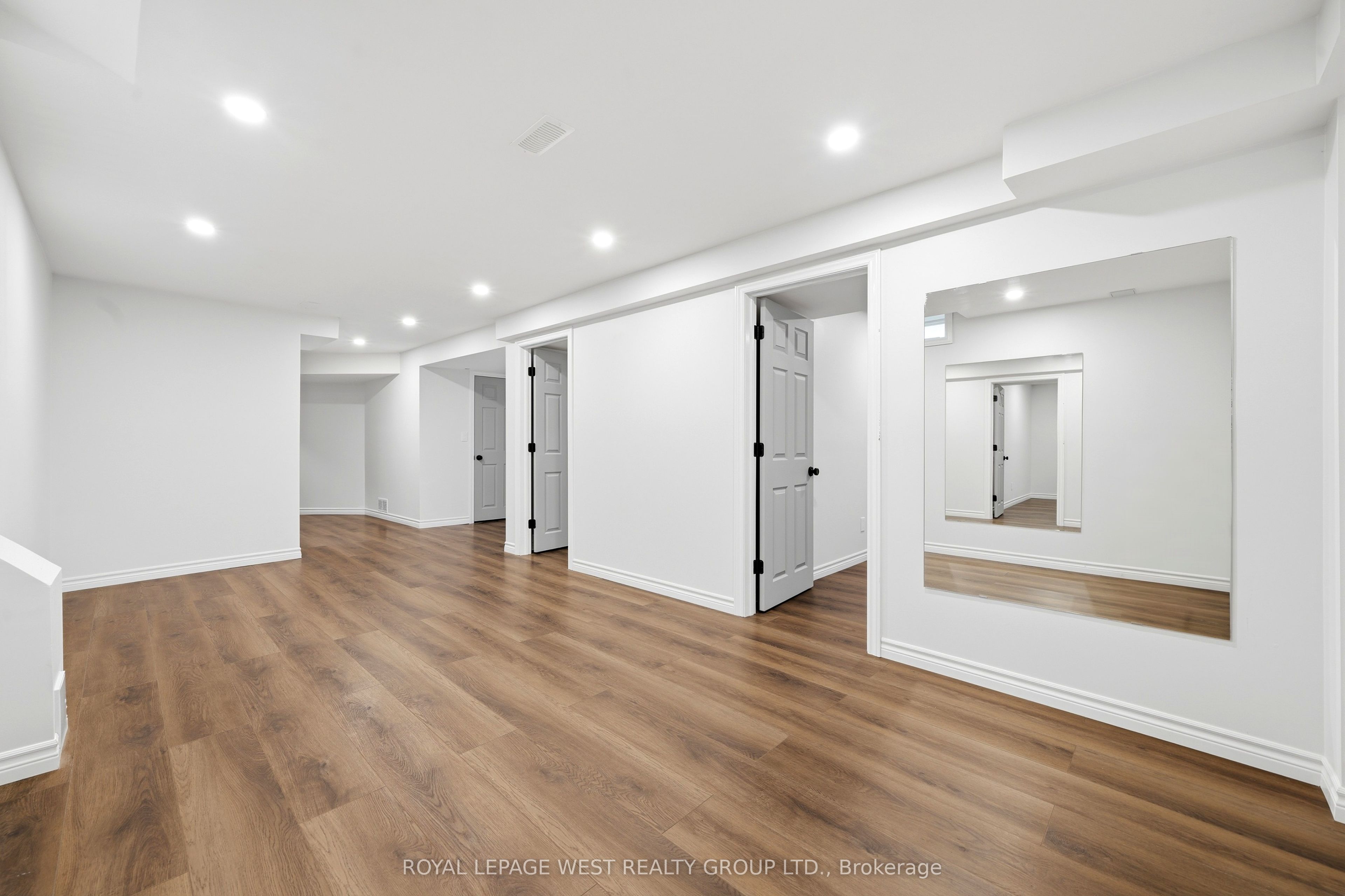 309 Greenwood Drive Property Photo 17