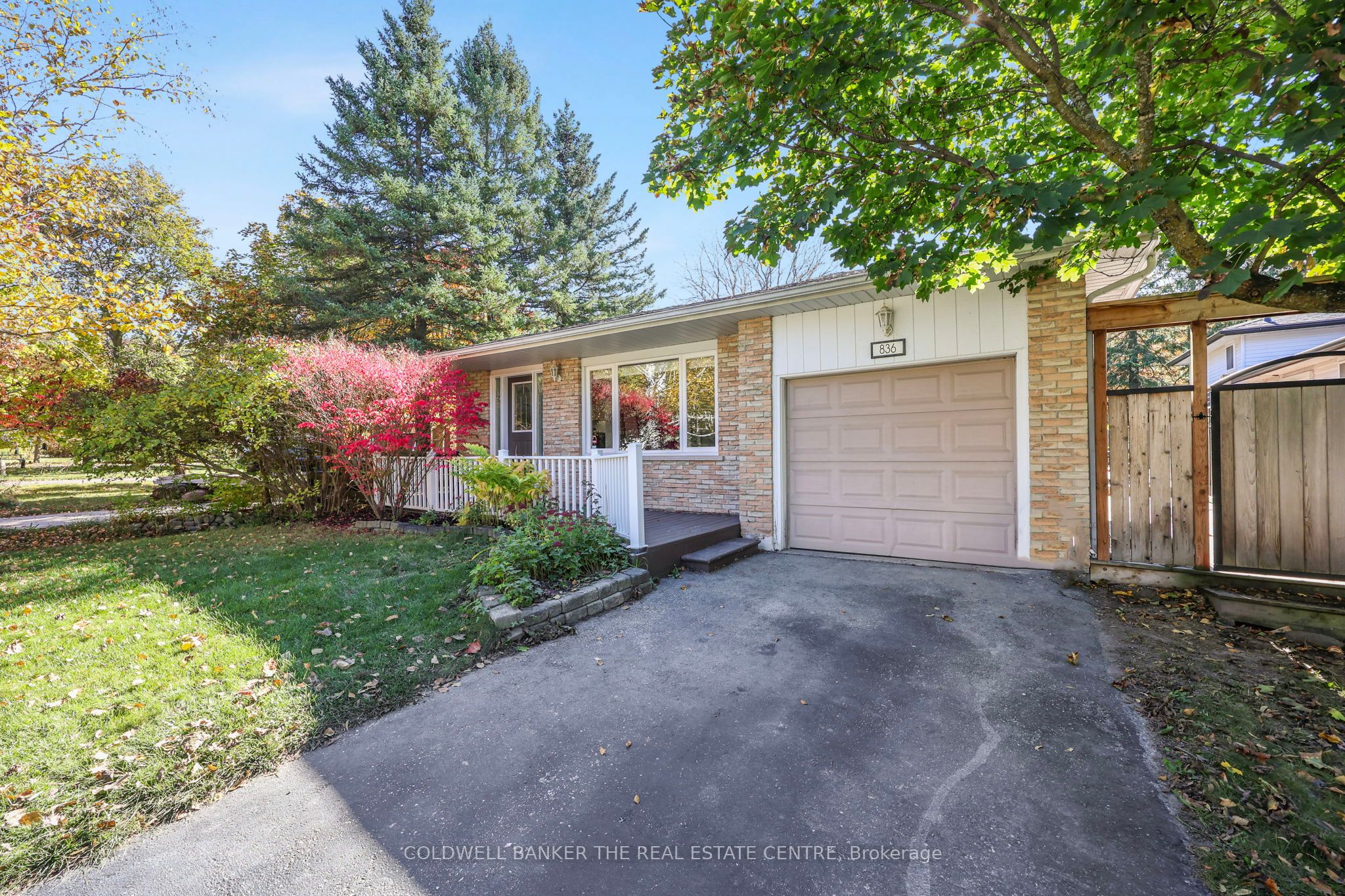 836 Elgin Street Property Photo 2