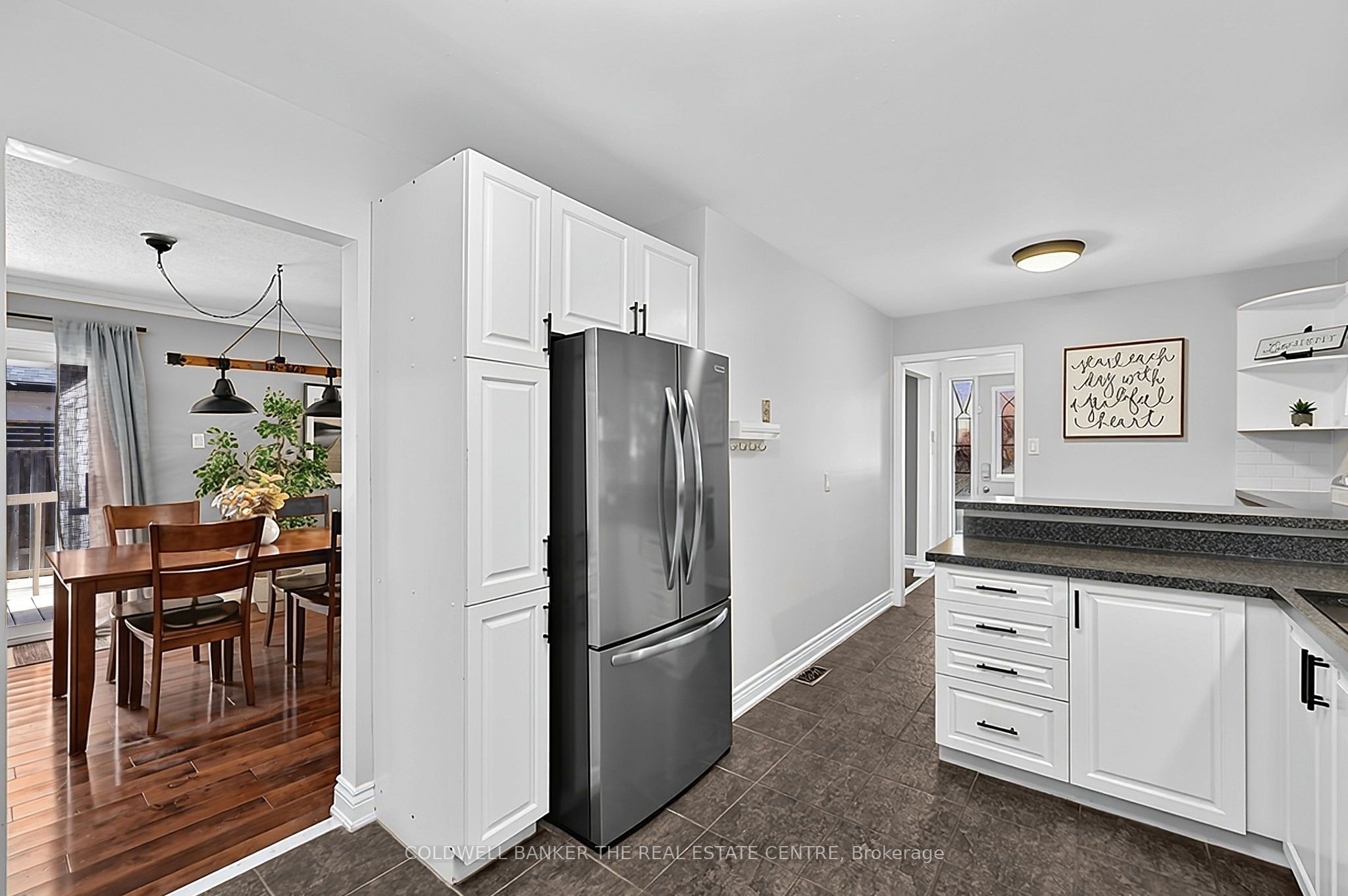836 Elgin Street Property Photo 7