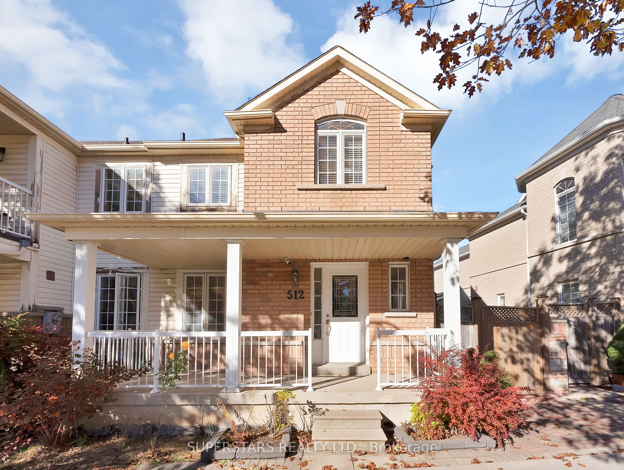 512 Bur Oak Avenue Property Photo 1