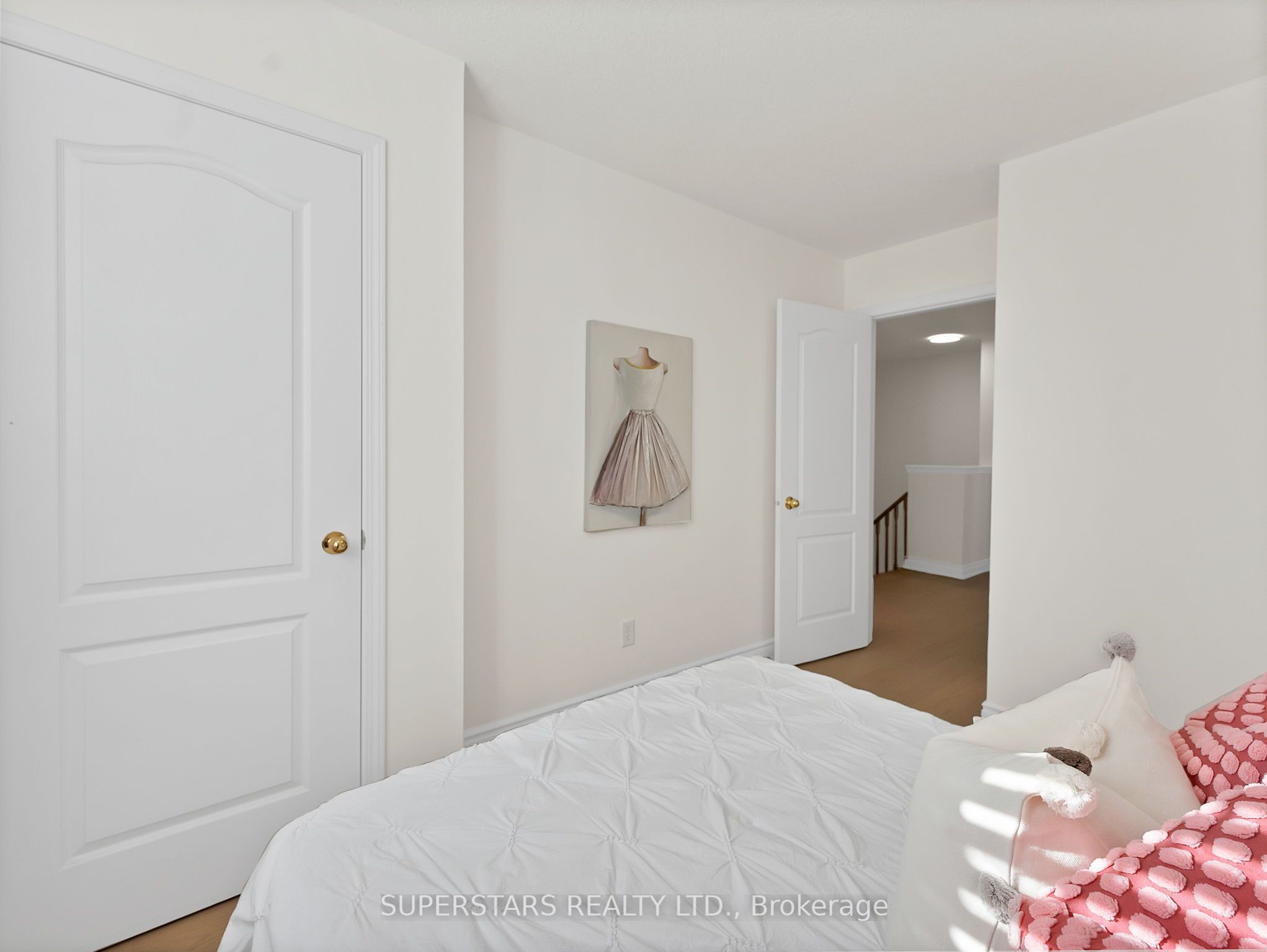 512 Bur Oak Avenue Property Photo 27