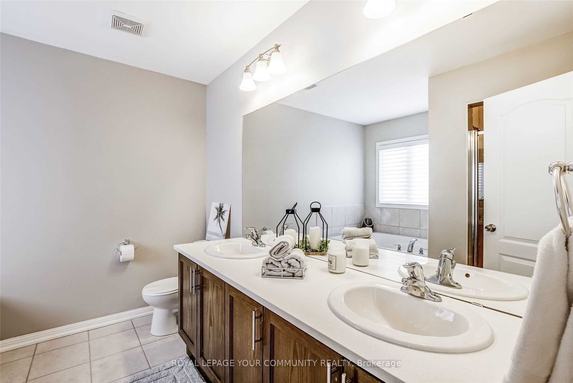 16 Don Hadden Crescent Property Photo 19