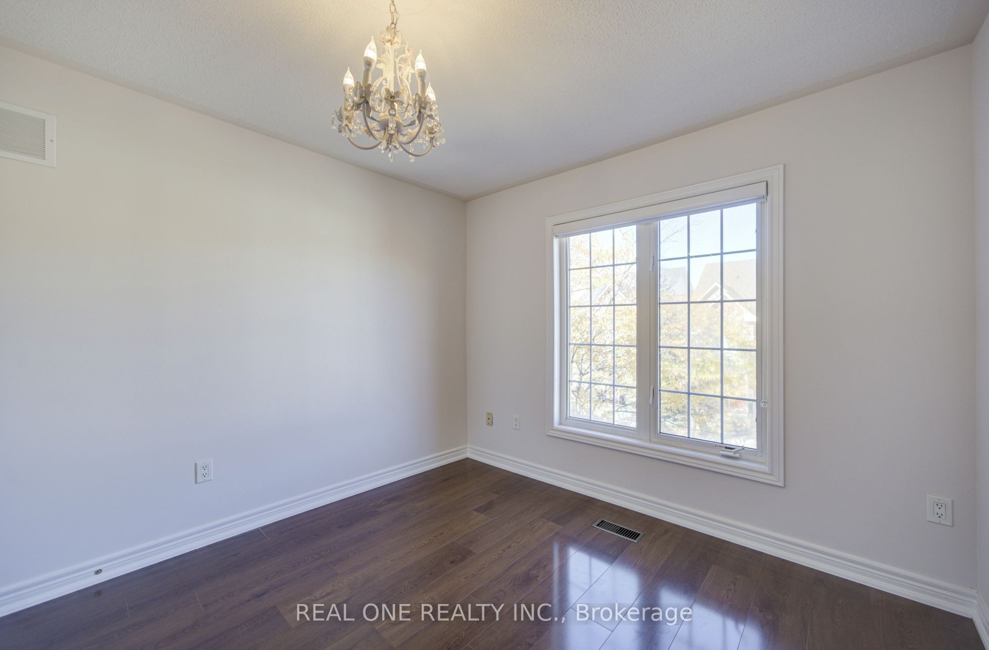 39 Balsamwood Road Property Photo 24