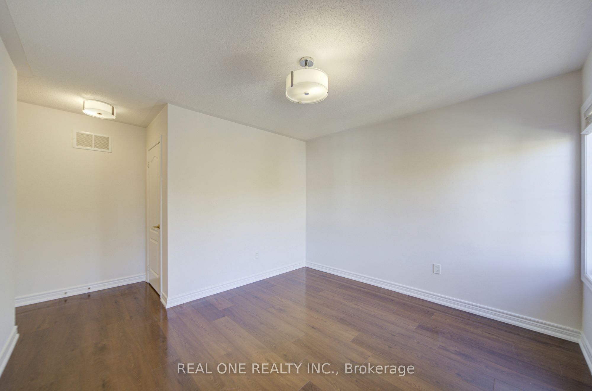 39 Balsamwood Road Property Photo 26