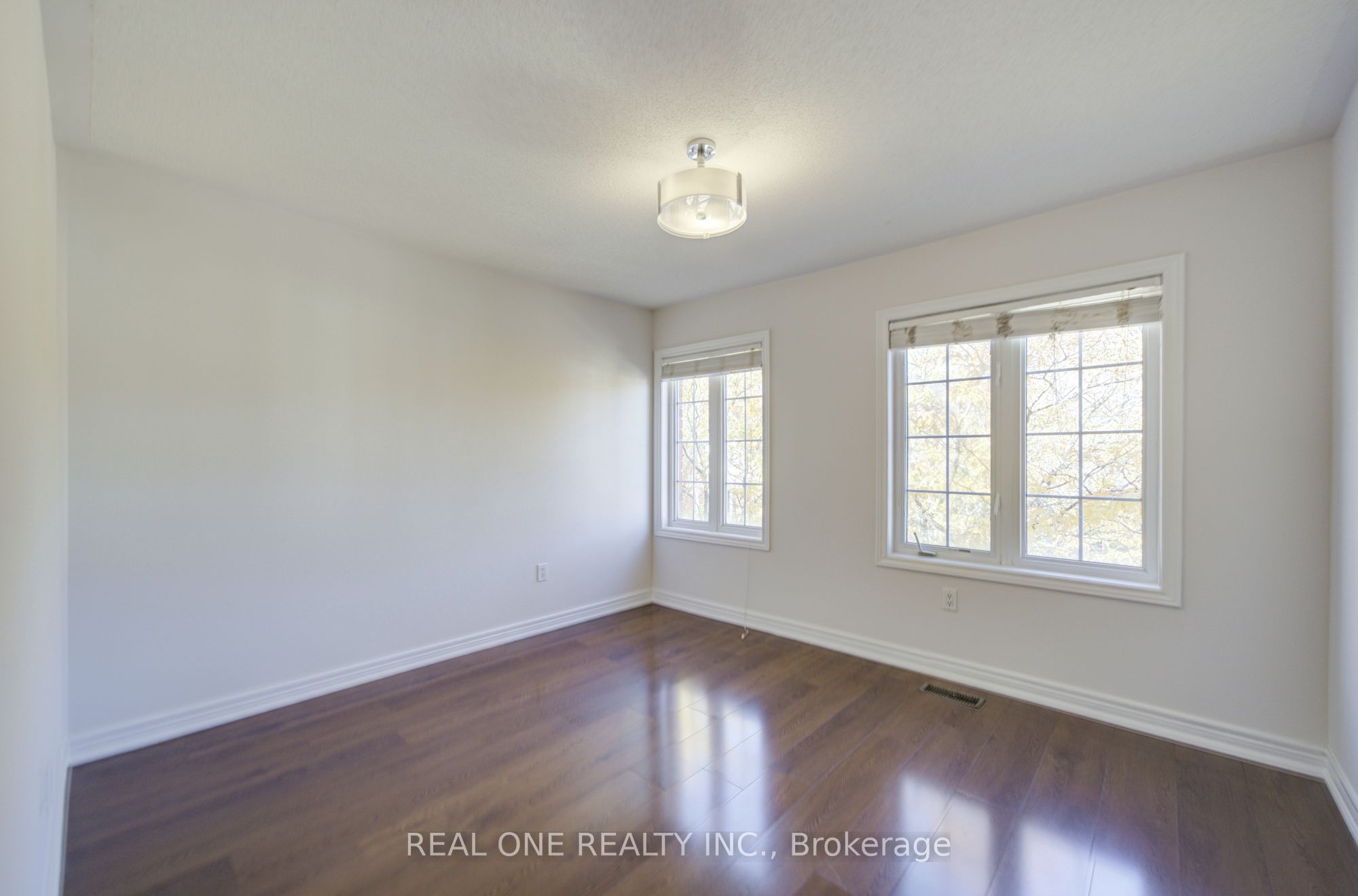 39 Balsamwood Road Property Photo 27