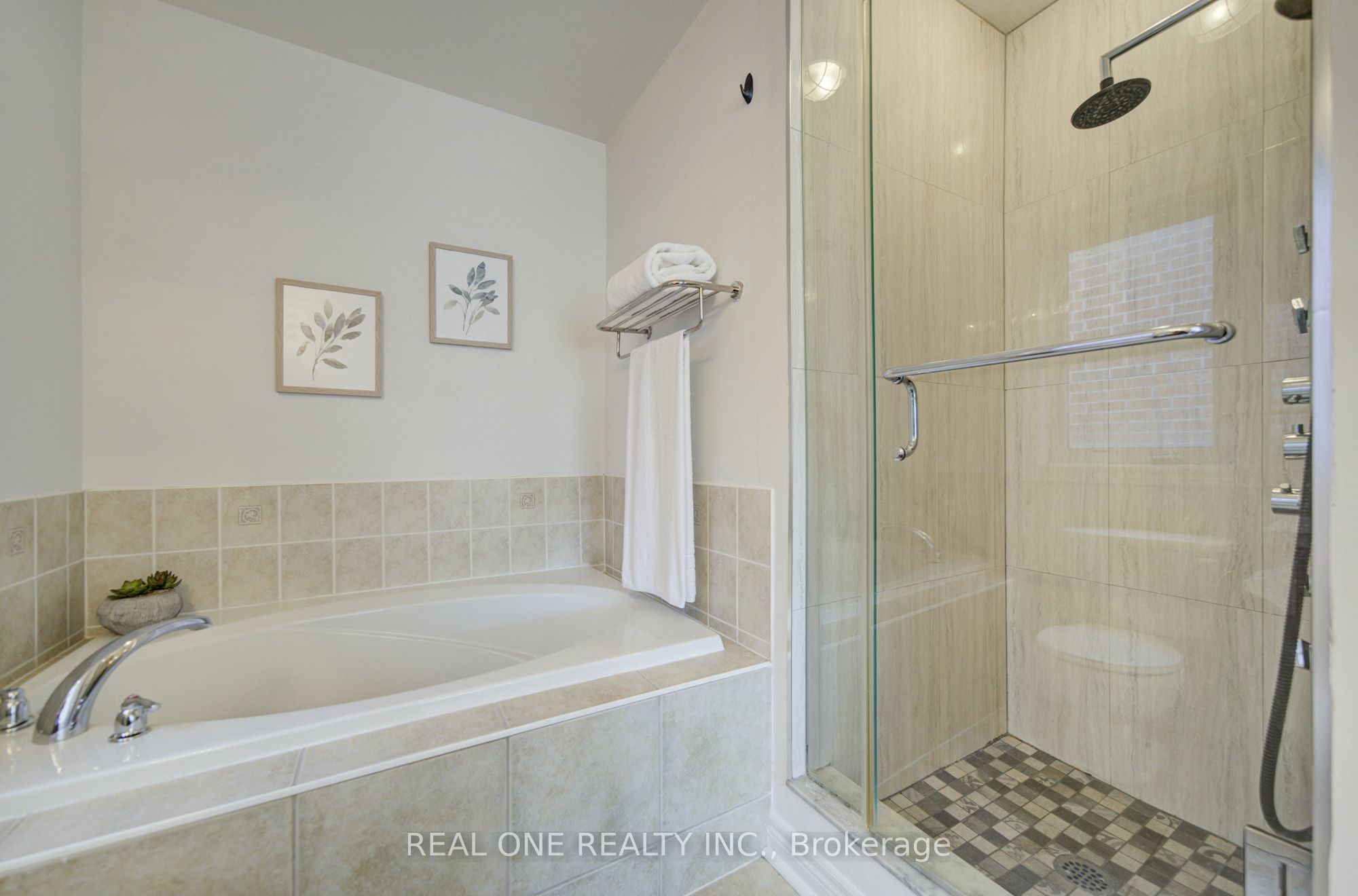 39 Balsamwood Road Property Photo 29