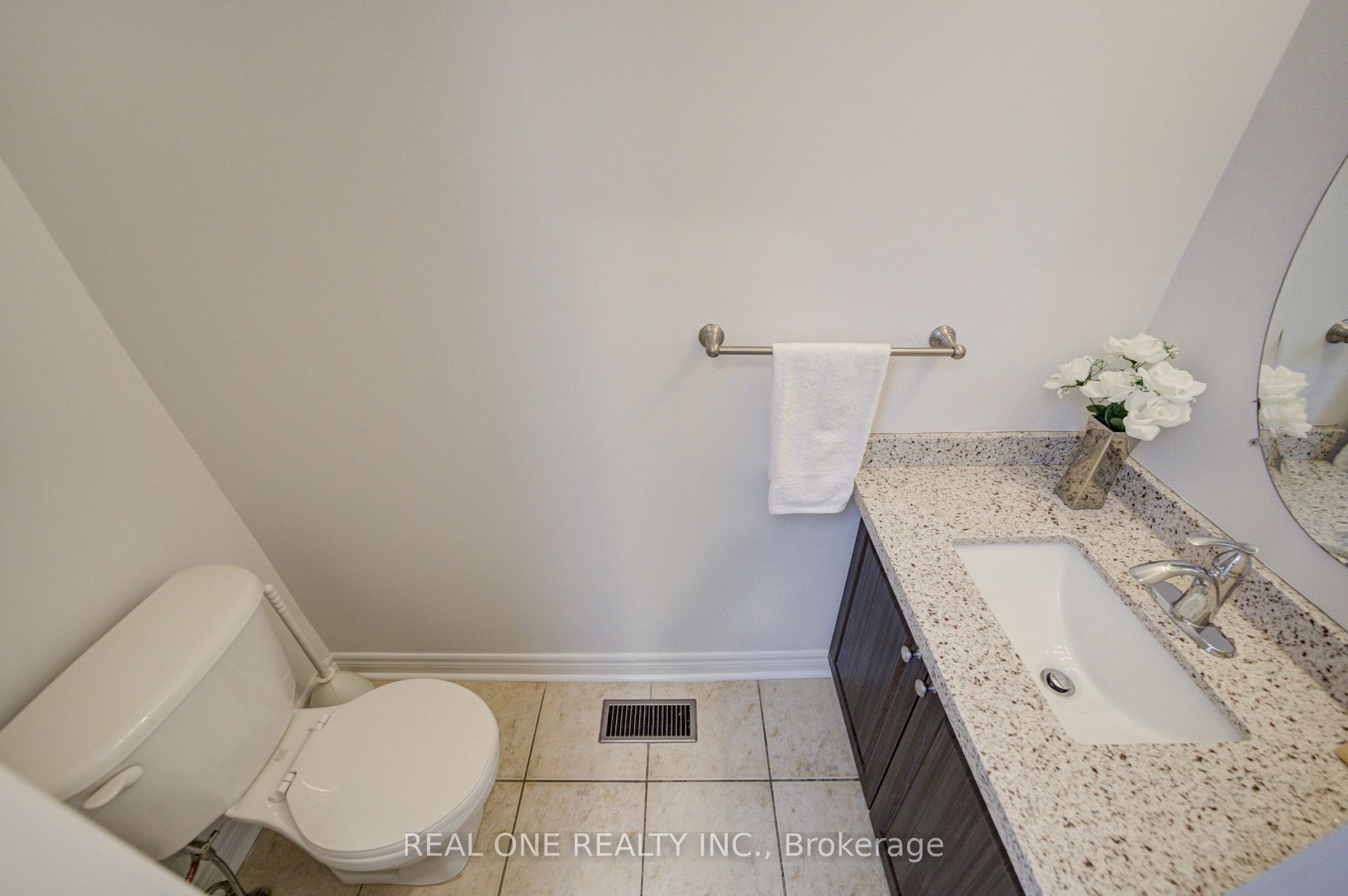 39 Balsamwood Road Property Photo 32