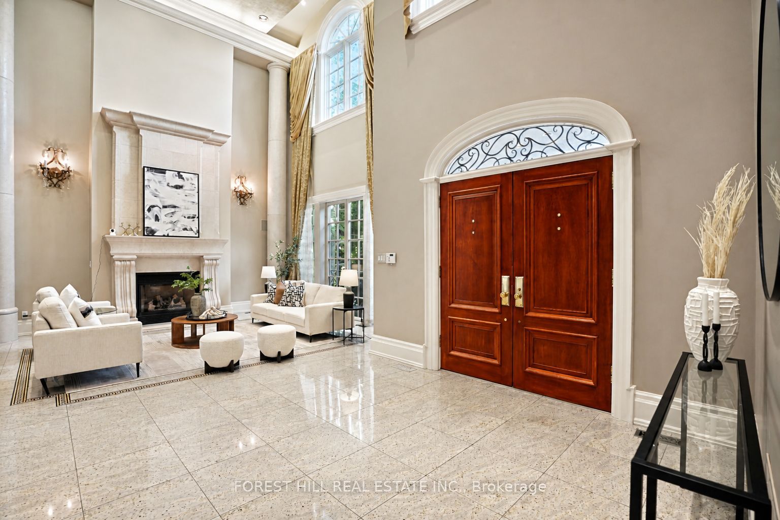 160 Renaissance Court Property Photo 4
