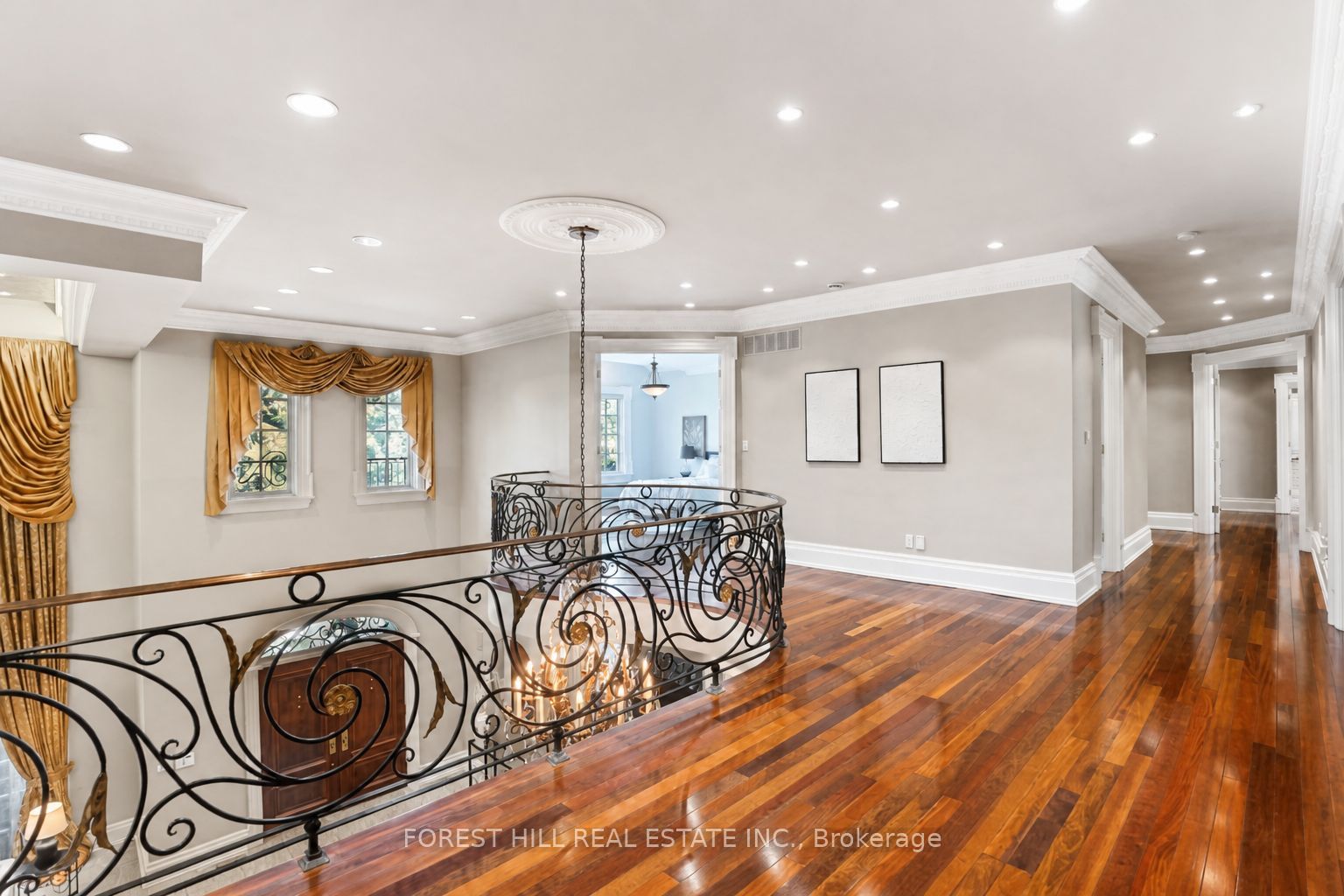 160 Renaissance Court Property Photo 23