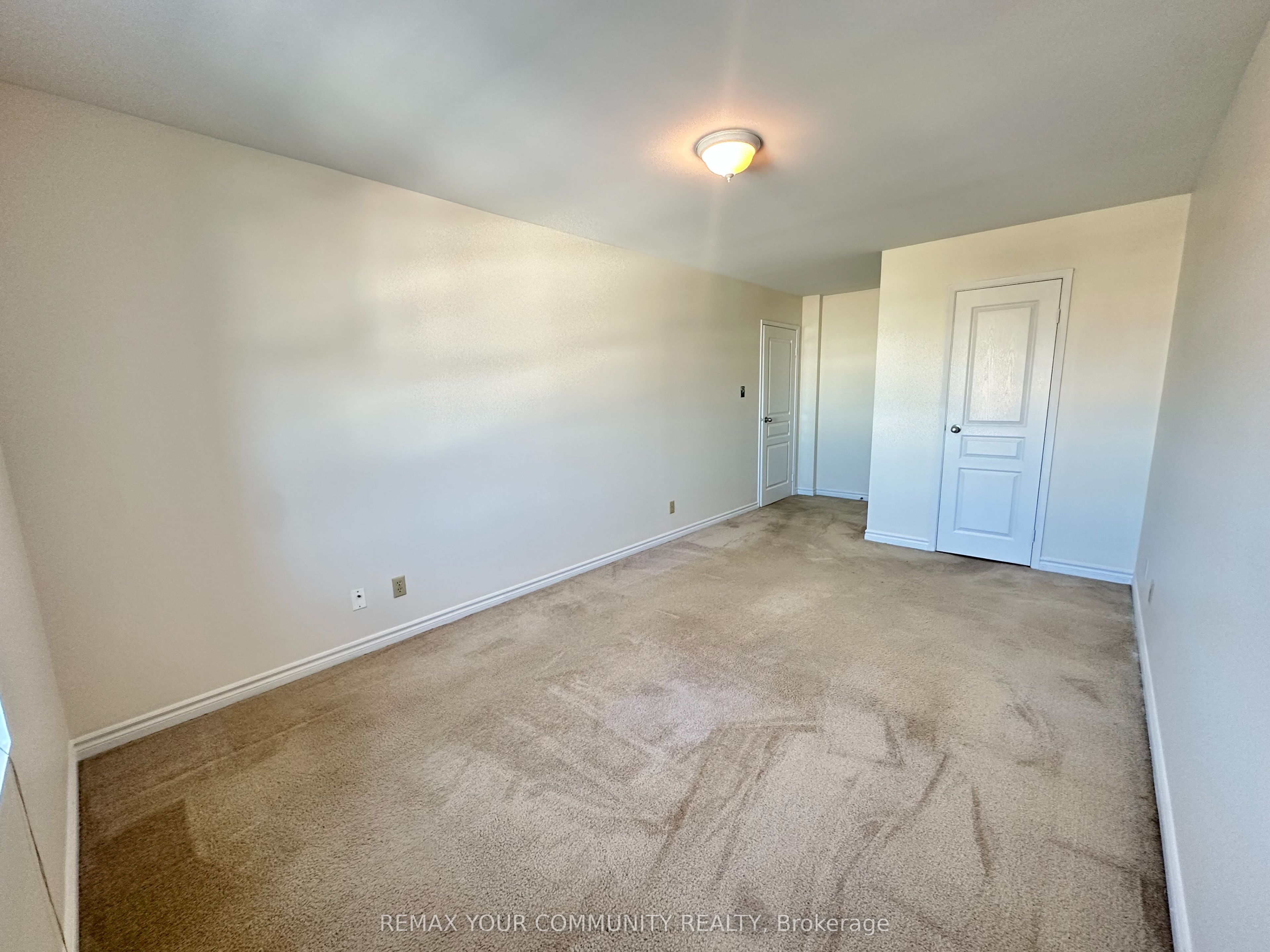 15207 Yonge Street 503 Property Photo 18