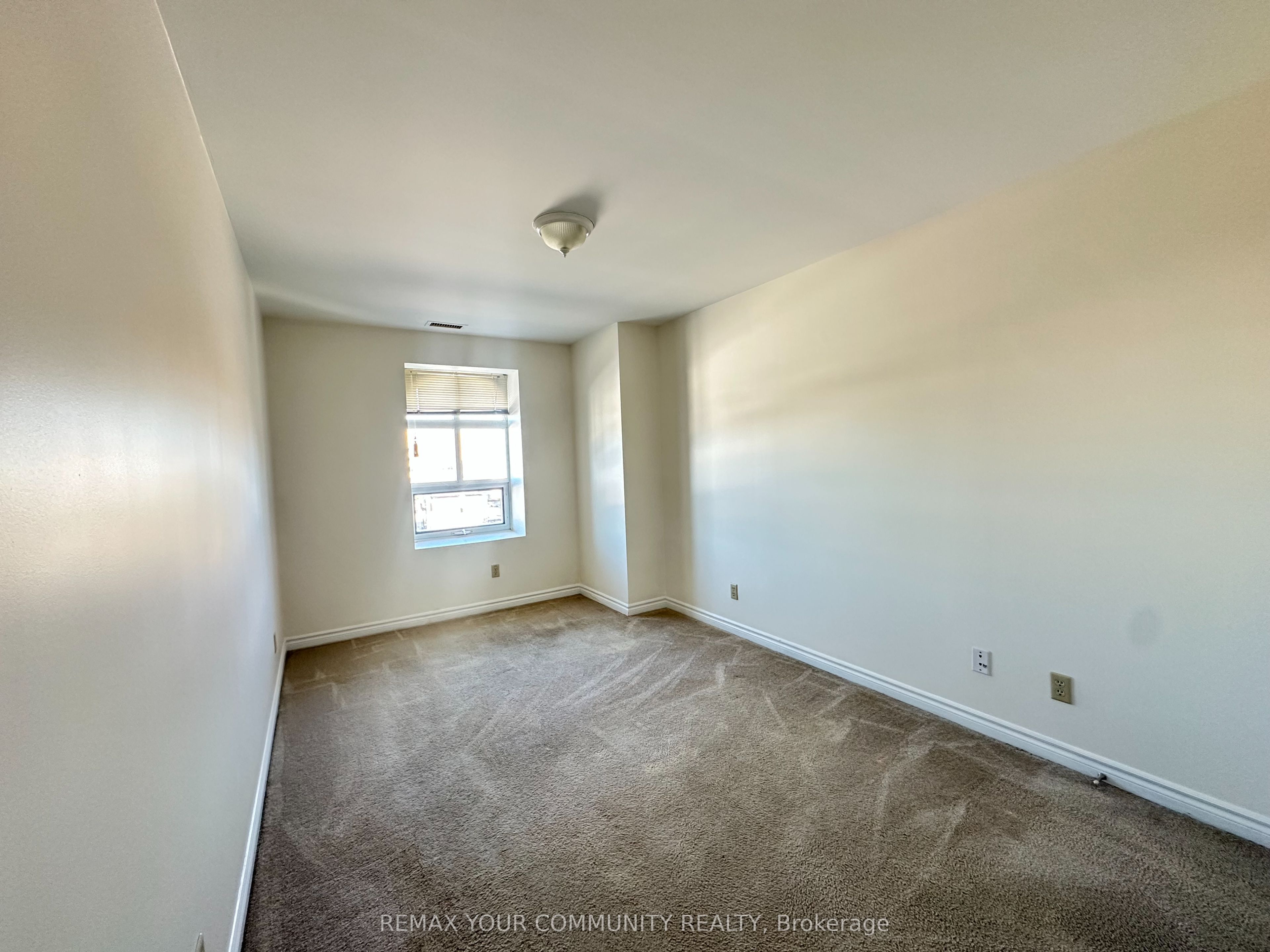 15207 Yonge Street 503 Property Photo 20