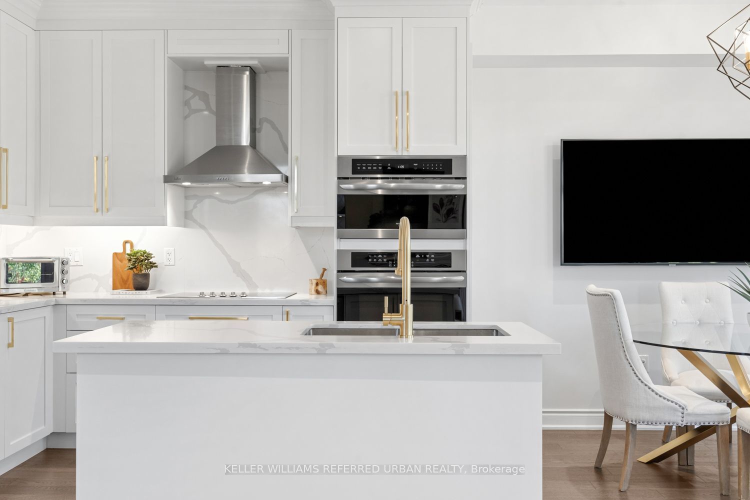 32 Great Heron Court Property Photo 8