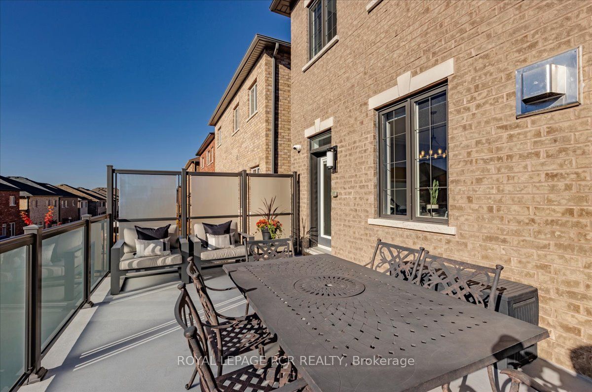 47 Carondale Square Property Photo 14