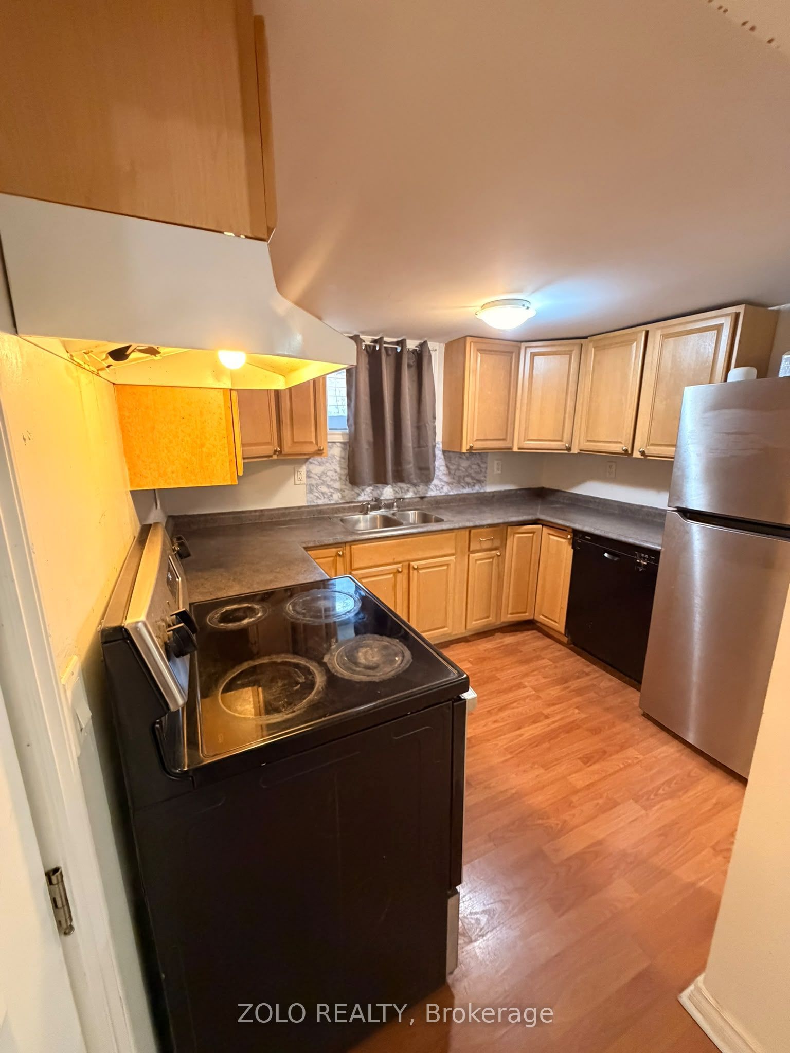 61 Longford Drive Property Photo 4