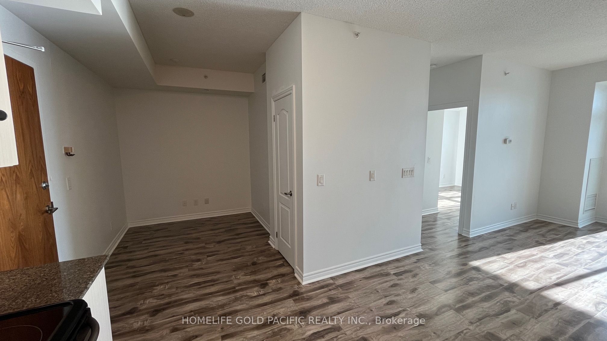 8323 Kennedy Road 312 Property Photo 18