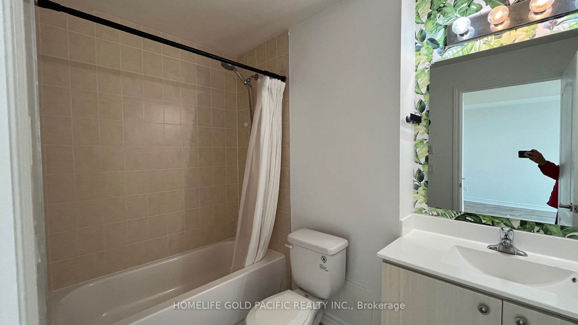 8323 Kennedy Road 312 Property Photo 19