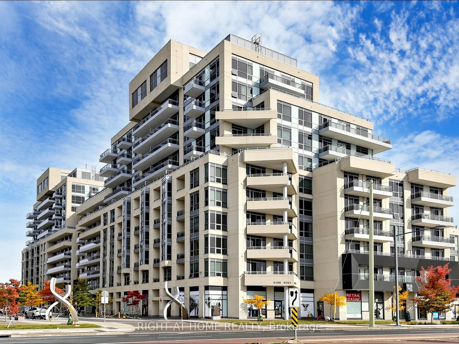 9191 Yonge Street 609 Property Photo 1