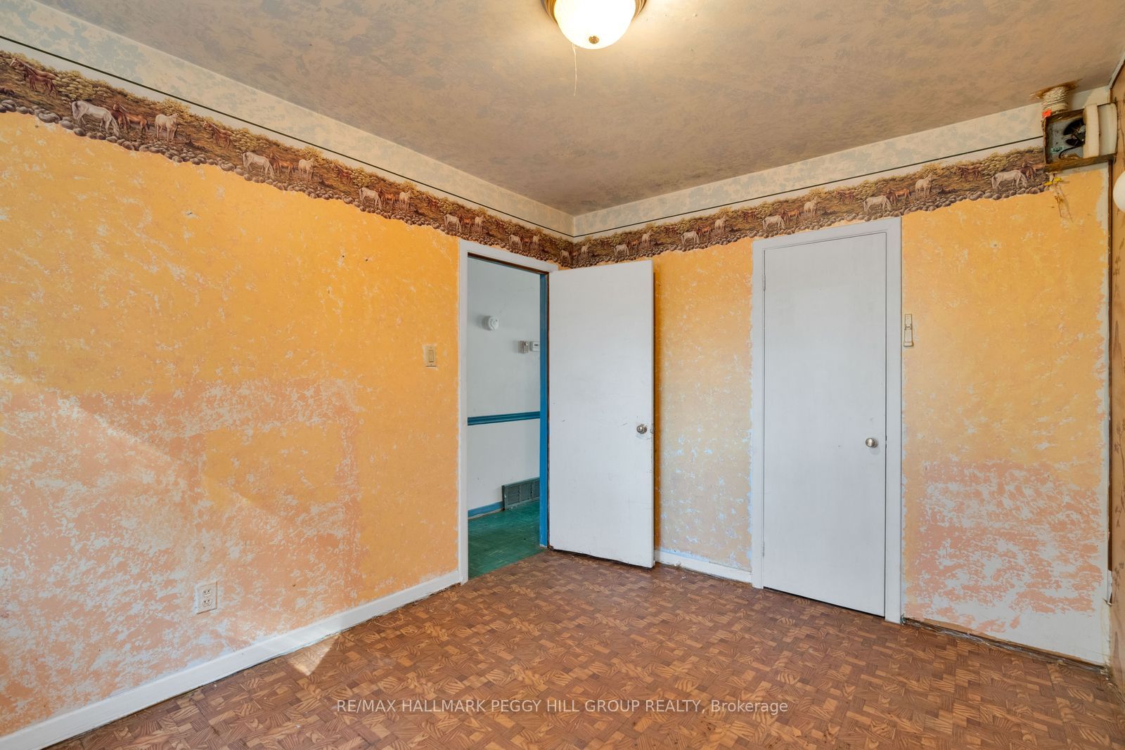 24 Lee Avenue Property Photo 6